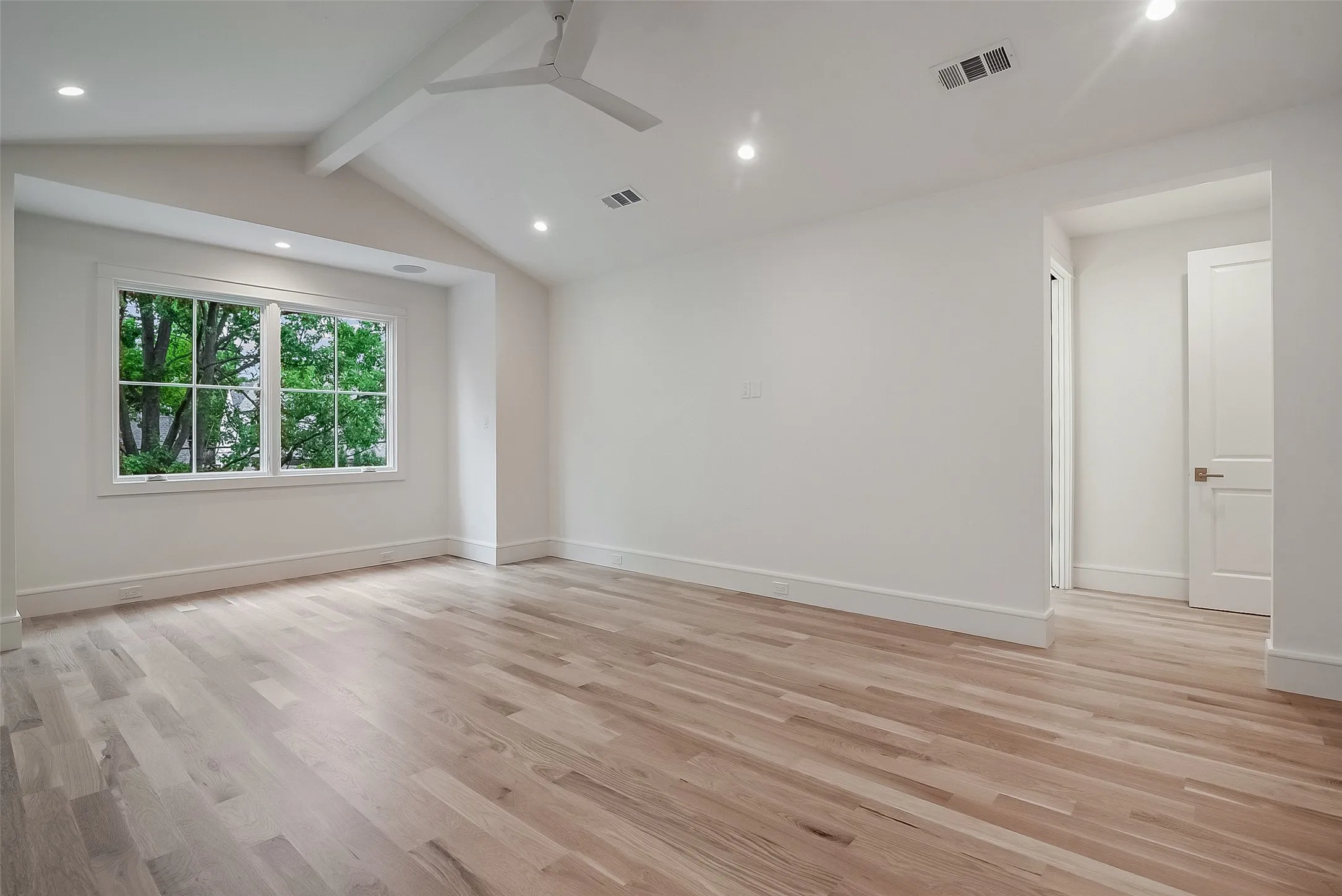 Single Family Residence For Sale in Dallas County , 6251 Palo Pinto Avenue, Dallas, Texas 75214, 4 Bedroom, 5 Bathroom, 2 Garage spaces, 4,387 Sqft, built in 2026, mls#21278466, Real Estate Agent in Dallas, Homes For Sale in Dallas county, Homes For Sale in Dallas, Realtor in Dallas Texas, Real Estate Brokerage Independent Realty Texas, Luminita Cordes Realtor