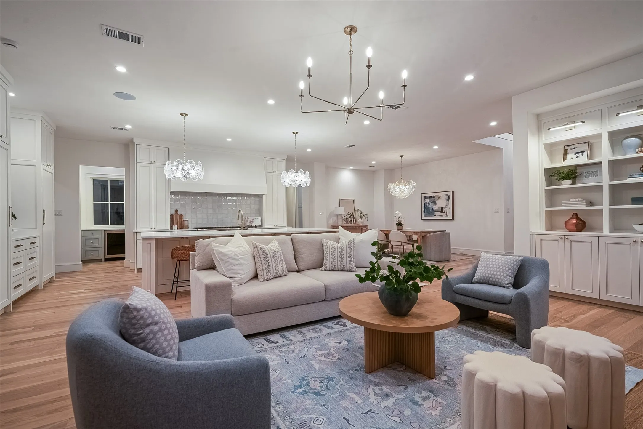 Single Family Residence For Sale in Dallas County , 6251 Palo Pinto Avenue, Dallas, Texas 75214, 4 Bedroom, 5 Bathroom, 2 Garage spaces, 4,387 Sqft, built in 2026, mls#21278466, Real Estate Agent in Dallas, Homes For Sale in Dallas county, Homes For Sale in Dallas, Realtor in Dallas Texas, Real Estate Brokerage Independent Realty Texas, Luminita Cordes Realtor