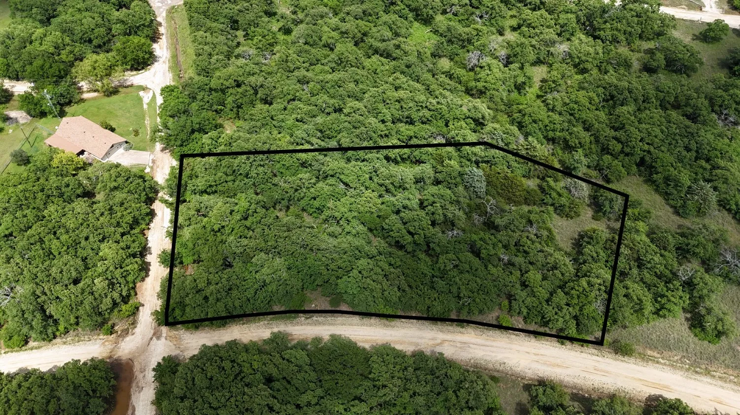 Unimproved Land For Sale in Montague County , 106 Hondo Drive, Nocona, Texas 76255, 0, 0, Garage spaces, 0 Sqft, built in 0, Price $85,000, mls#21279319, Real Estate Agent in Nocona, Homes For Sale in Montague county, Homes For Sale in Nocona, Realtor in Nocona Texas, Real Estate Brokerage Independent Realty Texas, Luminita Cordes Realtor