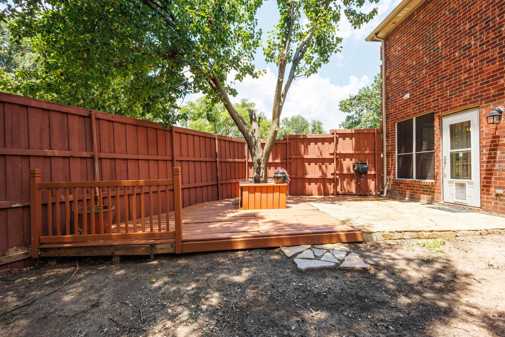 Single Family Residence For Sale in Collin County , 1214 Cameron Lane, Allen, Texas 75002, 3 Bedroom, 3 Bathroom, 2 Garage spaces, 2,297 Sqft, built in 1998, mls#21278002, Real Estate Agent in Allen, Homes For Sale in Collin county, Homes For Sale in Allen, Realtor in Allen Texas, Real Estate Brokerage Independent Realty Texas, Luminita Cordes Realtor