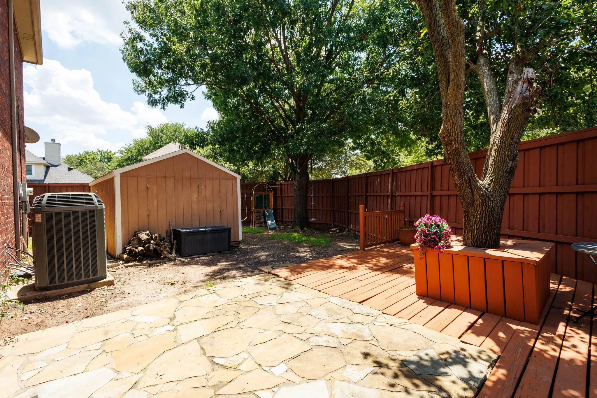 Single Family Residence For Sale in Collin County , 1214 Cameron Lane, Allen, Texas 75002, 3 Bedroom, 3 Bathroom, 2 Garage spaces, 2,297 Sqft, built in 1998, mls#21278002, Real Estate Agent in Allen, Homes For Sale in Collin county, Homes For Sale in Allen, Realtor in Allen Texas, Real Estate Brokerage Independent Realty Texas, Luminita Cordes Realtor