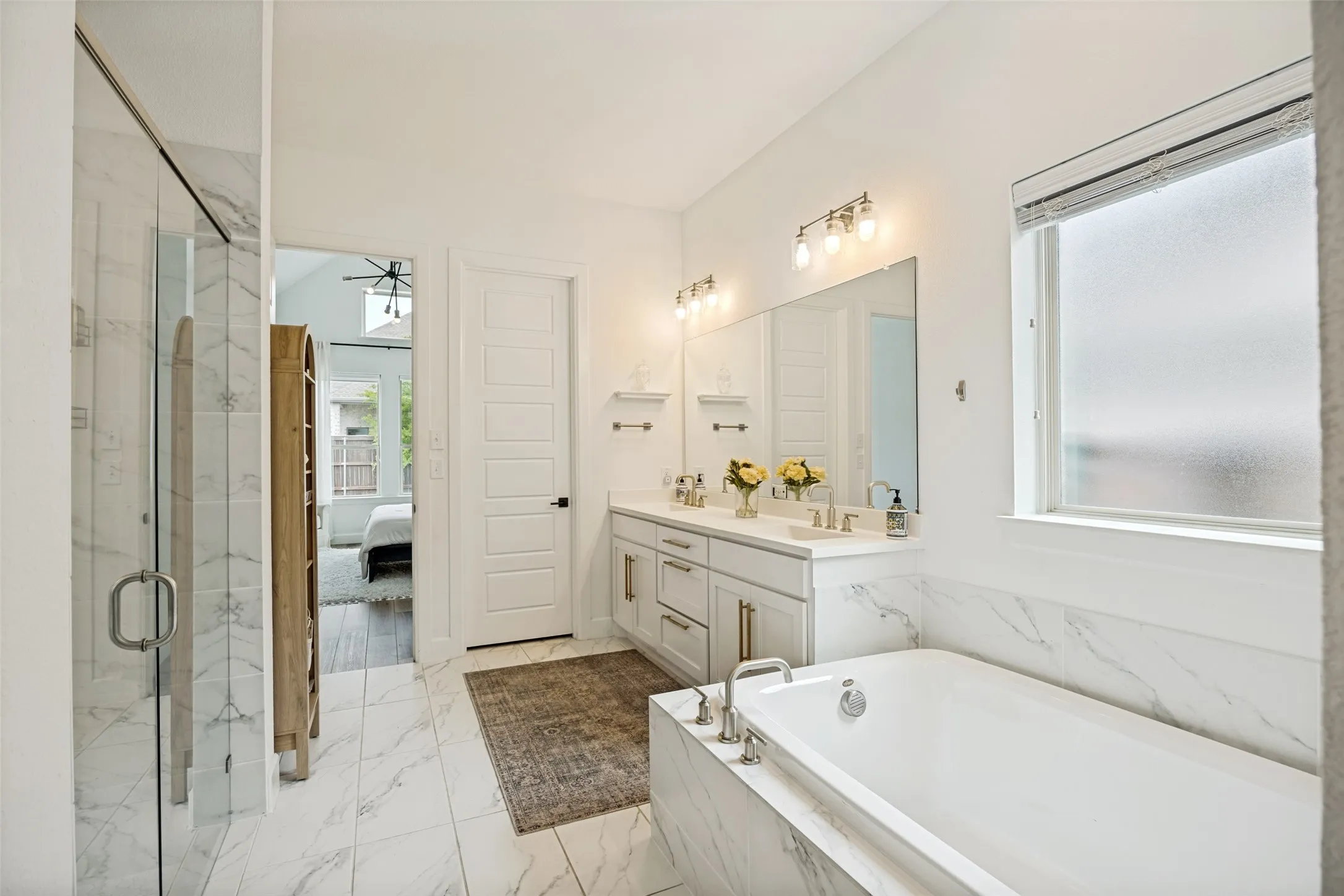 Single Family Residence For Sale in Collin County , 2716 War Admiral, Celina, Texas 75009, 4 Bedroom, 5 Bathroom, 2 Garage spaces, 3,149 Sqft, built in 2021, mls#21260599, Real Estate Agent in Celina, Homes For Sale in Collin county, Homes For Sale in Celina, Realtor in Celina Texas, Real Estate Brokerage Independent Realty Texas, Luminita Cordes Realtor