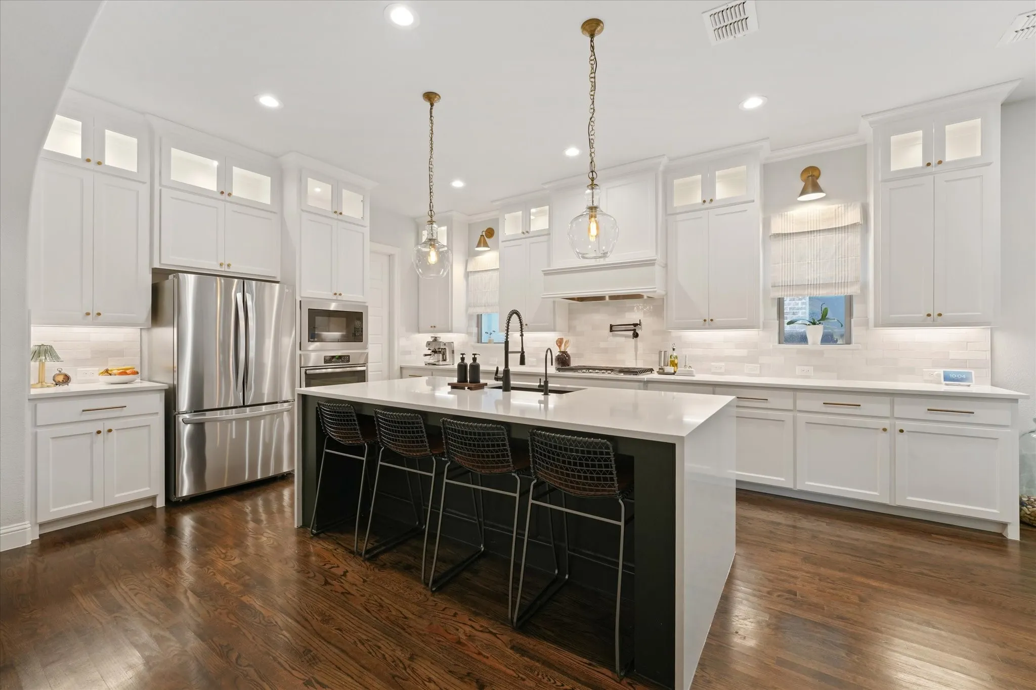 Single Family Residence For Sale in Collin County , 1313 Grassland Drive, Celina, Texas 75009, 4 Bedroom, 6 Bathroom, 3 Garage spaces, 3,821 Sqft, built in 2015, mls#21279373, Real Estate Agent in Celina, Homes For Sale in Collin county, Homes For Sale in Celina, Realtor in Celina Texas, Real Estate Brokerage Independent Realty Texas, Luminita Cordes Realtor