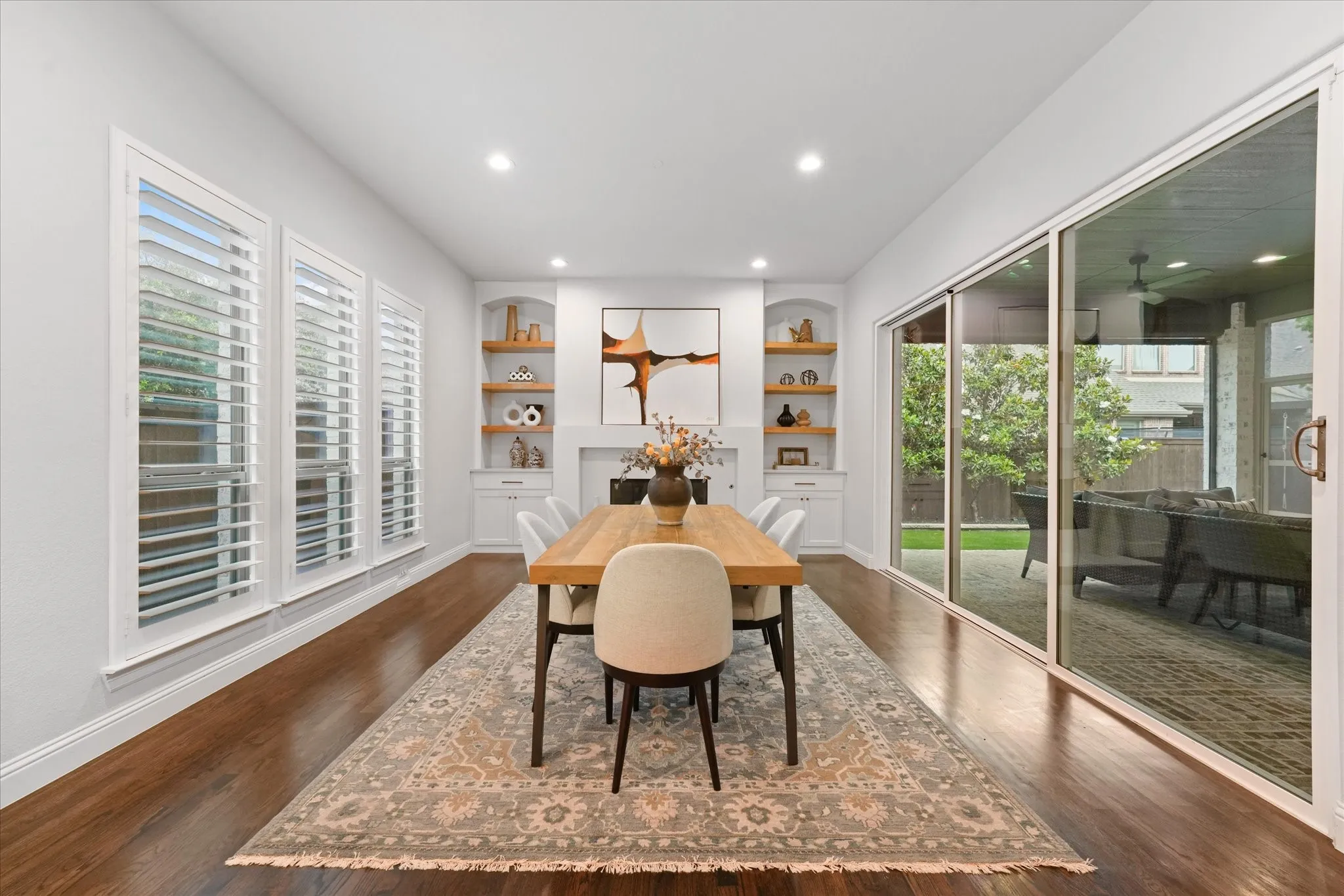 Single Family Residence For Sale in Collin County , 1313 Grassland Drive, Celina, Texas 75009, 4 Bedroom, 6 Bathroom, 3 Garage spaces, 3,821 Sqft, built in 2015, mls#21279373, Real Estate Agent in Celina, Homes For Sale in Collin county, Homes For Sale in Celina, Realtor in Celina Texas, Real Estate Brokerage Independent Realty Texas, Luminita Cordes Realtor