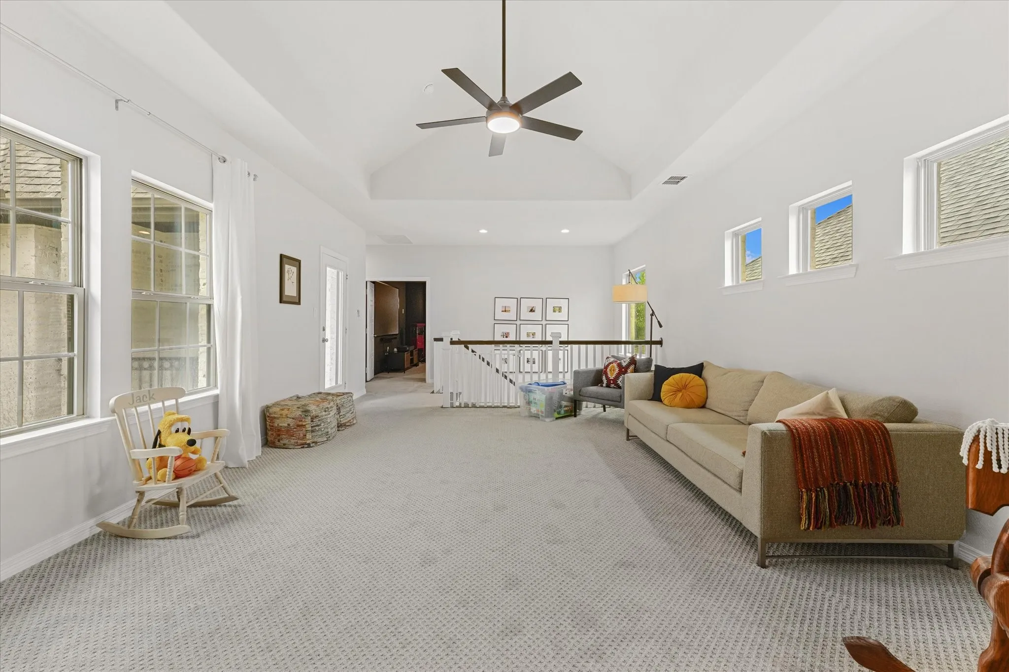 Single Family Residence For Sale in Collin County , 1313 Grassland Drive, Celina, Texas 75009, 4 Bedroom, 6 Bathroom, 3 Garage spaces, 3,821 Sqft, built in 2015, mls#21279373, Real Estate Agent in Celina, Homes For Sale in Collin county, Homes For Sale in Celina, Realtor in Celina Texas, Real Estate Brokerage Independent Realty Texas, Luminita Cordes Realtor