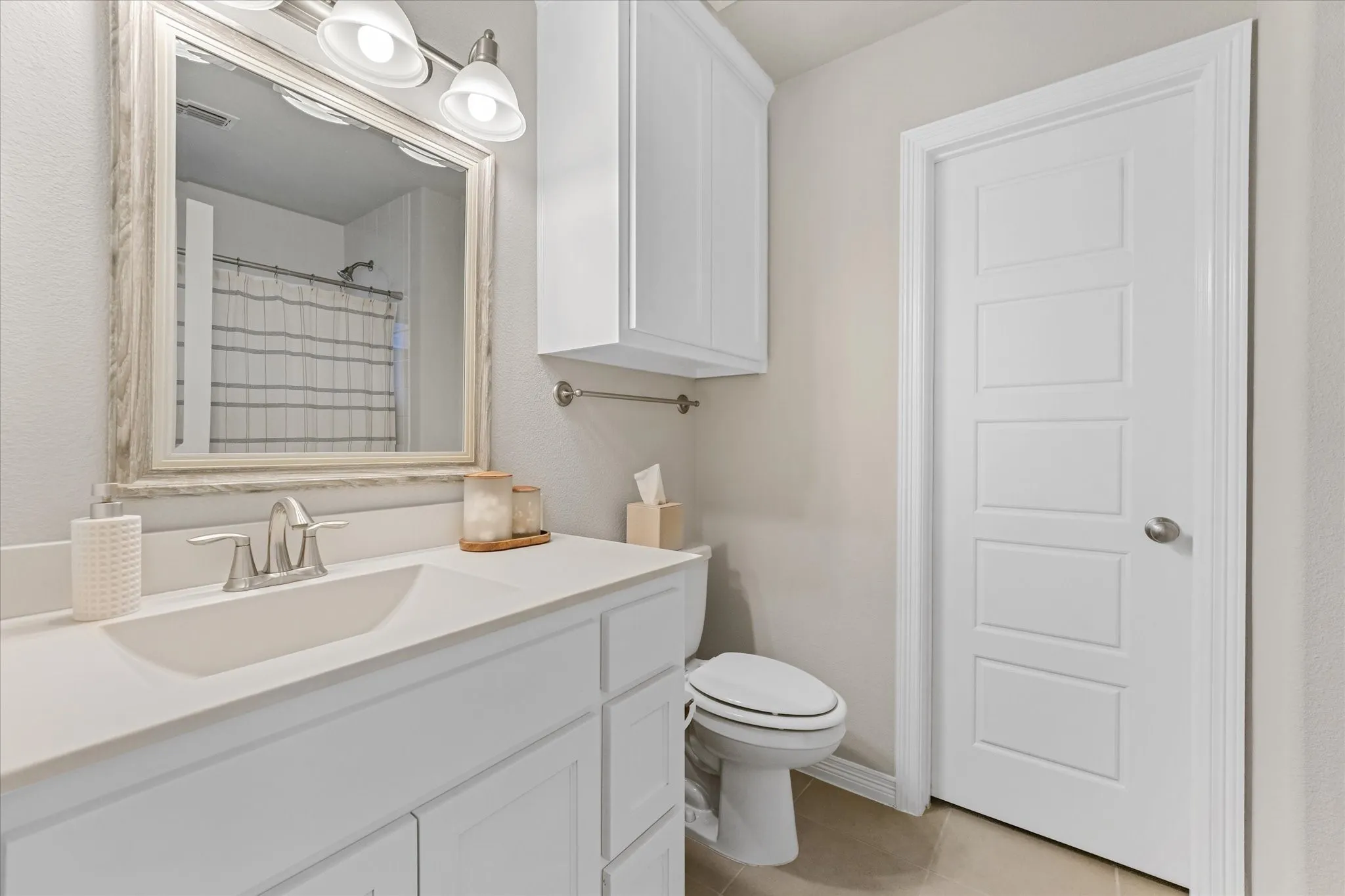 Single Family Residence For Sale in Collin County , 1313 Grassland Drive, Celina, Texas 75009, 4 Bedroom, 6 Bathroom, 3 Garage spaces, 3,821 Sqft, built in 2015, mls#21279373, Real Estate Agent in Celina, Homes For Sale in Collin county, Homes For Sale in Celina, Realtor in Celina Texas, Real Estate Brokerage Independent Realty Texas, Luminita Cordes Realtor