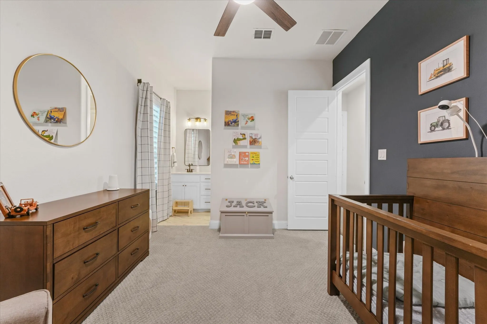 Single Family Residence For Sale in Collin County , 1313 Grassland Drive, Celina, Texas 75009, 4 Bedroom, 6 Bathroom, 3 Garage spaces, 3,821 Sqft, built in 2015, mls#21279373, Real Estate Agent in Celina, Homes For Sale in Collin county, Homes For Sale in Celina, Realtor in Celina Texas, Real Estate Brokerage Independent Realty Texas, Luminita Cordes Realtor