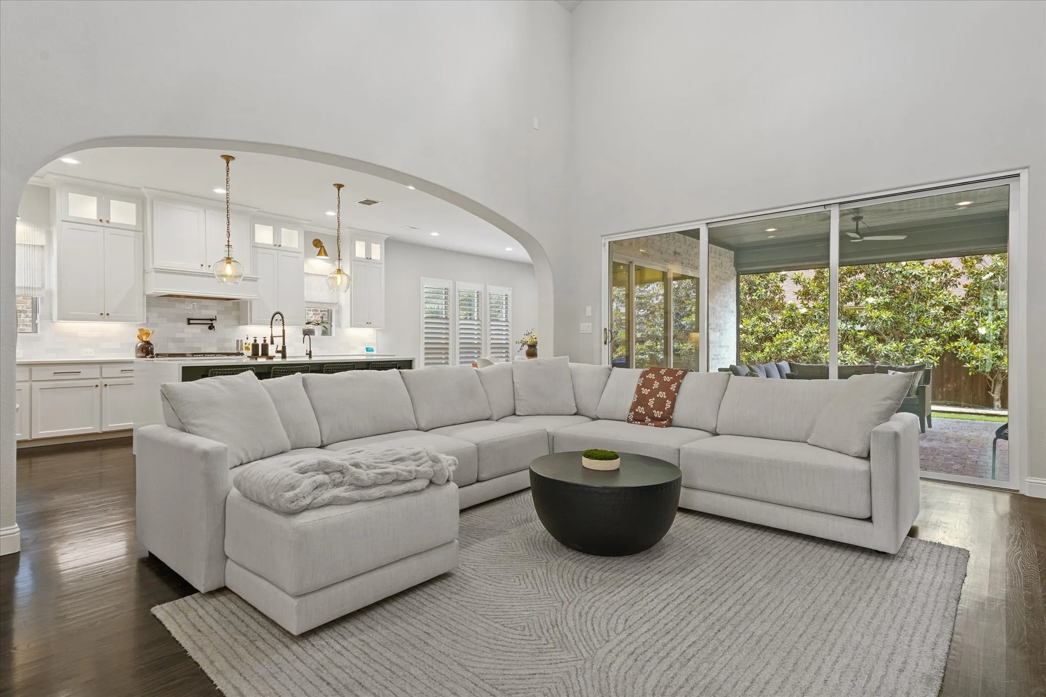 Single Family Residence For Sale in Collin County , 1313 Grassland Drive, Celina, Texas 75009, 4 Bedroom, 6 Bathroom, 3 Garage spaces, 3,821 Sqft, built in 2015, mls#21279373, Real Estate Agent in Celina, Homes For Sale in Collin county, Homes For Sale in Celina, Realtor in Celina Texas, Real Estate Brokerage Independent Realty Texas, Luminita Cordes Realtor