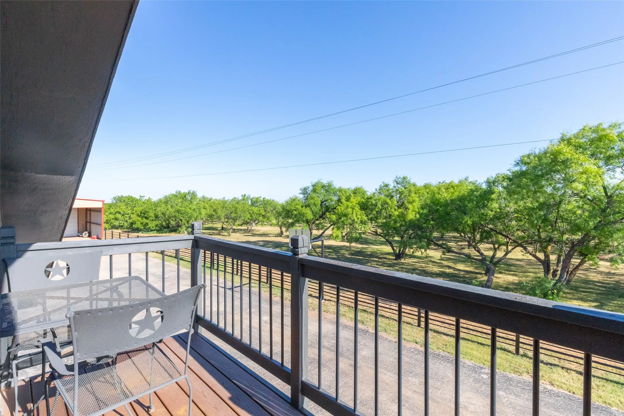 Single Family Residence For Sale in Taylor County , 426 S elmdale, Abilene, Texas 79602, 4 Bedroom, 3 Bathroom, 3 Garage spaces, 3,144 Sqft, built in 2005, mls#21270424, Real Estate Agent in Abilene, Homes For Sale in Taylor county, Homes For Sale in Abilene, Realtor in Abilene Texas, Real Estate Brokerage Independent Realty Texas, Luminita Cordes Realtor