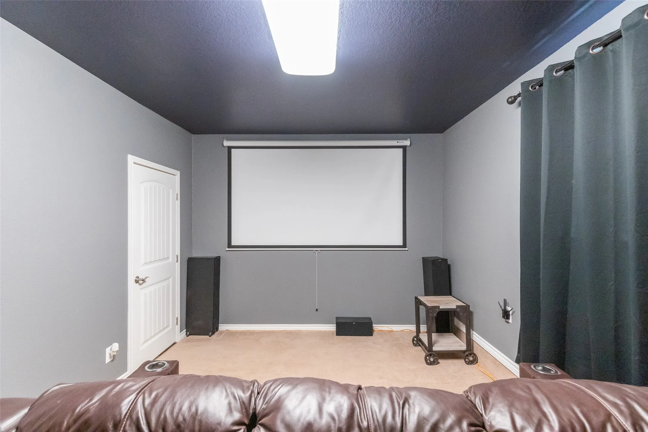 Single Family Residence For Sale in Taylor County , 426 S elmdale, Abilene, Texas 79602, 4 Bedroom, 3 Bathroom, 3 Garage spaces, 3,144 Sqft, built in 2005, mls#21270424, Real Estate Agent in Abilene, Homes For Sale in Taylor county, Homes For Sale in Abilene, Realtor in Abilene Texas, Real Estate Brokerage Independent Realty Texas, Luminita Cordes Realtor