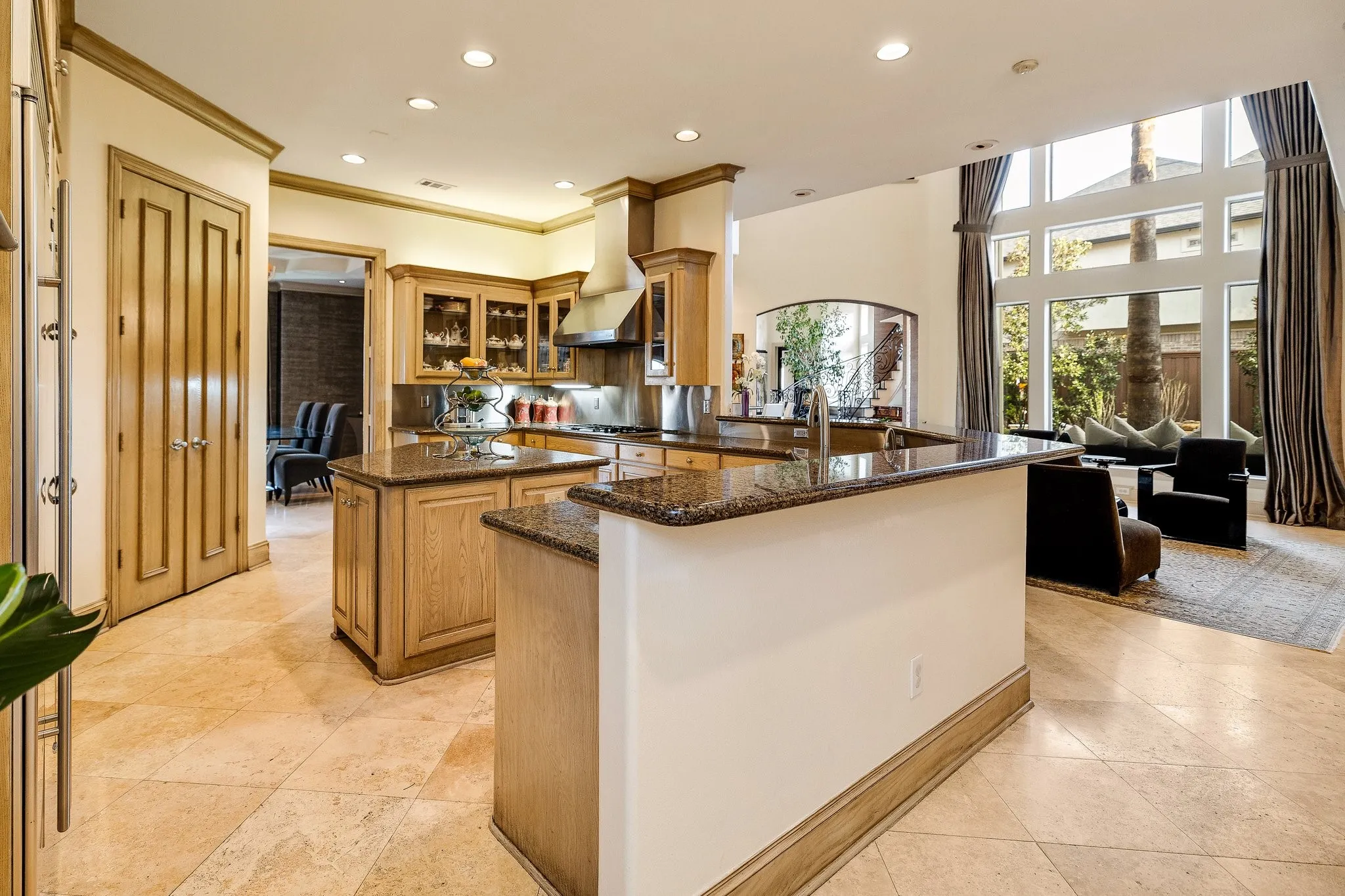 Single Family Residence For Sale in Collin County , 18729 Wainsborough Lane, Dallas, Texas 75287, 5 Bedrooms, 5 Bathrooms, 3 Garage spaces, 5,688 Sqft, built in 1999, Price $1,785,000, mls#21279366, Real Estate Agent in Dallas, Homes For Sale in Collin county, Homes For Sale in Dallas, Realtor in Dallas Texas, Real Estate Brokerage Independent Realty Texas, Luminita Cordes Realtor