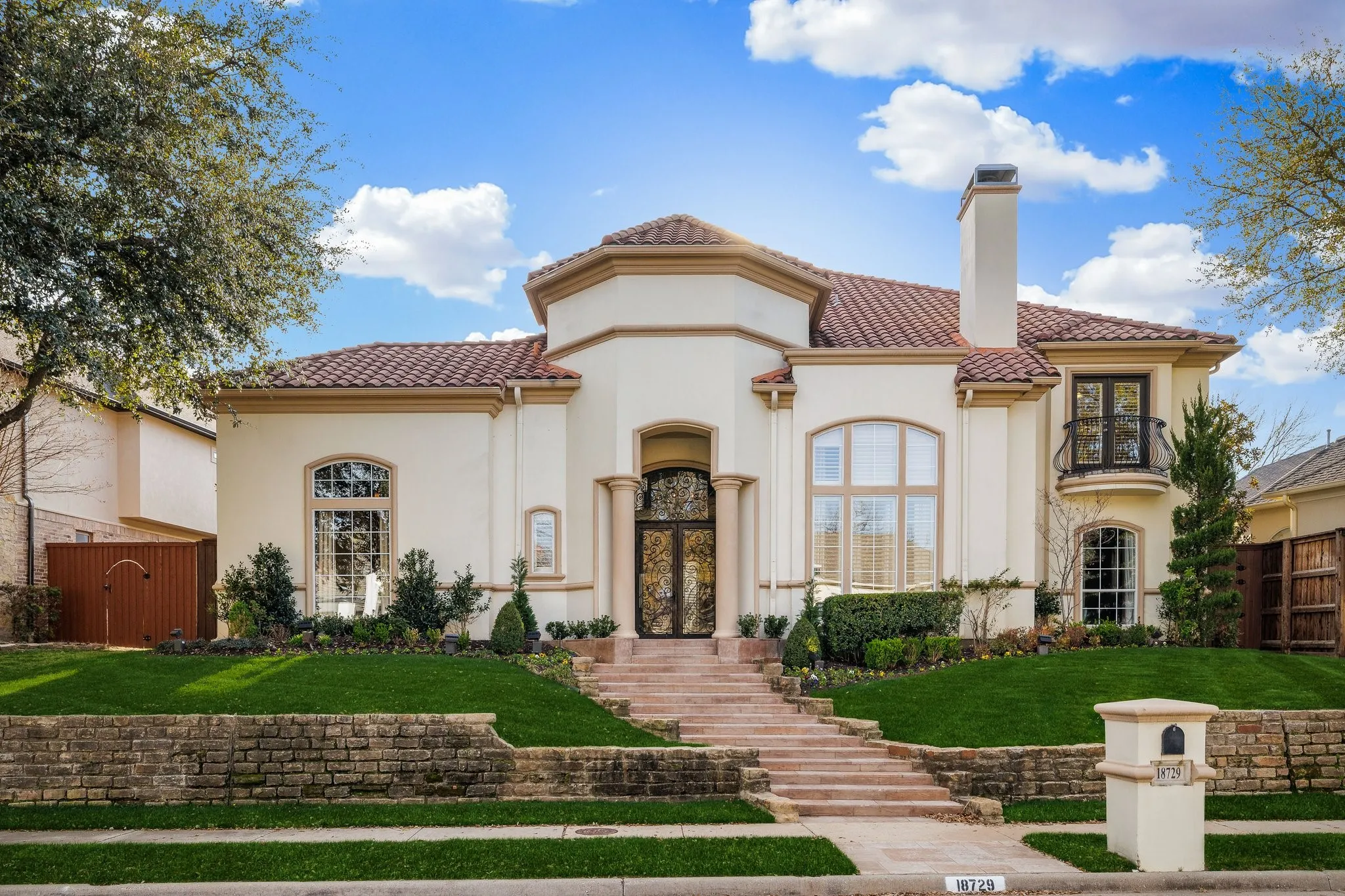 Single Family Residence For Sale in Collin County , 18729 Wainsborough Lane, Dallas, Texas 75287, 5 Bedrooms, 5 Bathrooms, 3 Garage spaces, 5,688 Sqft, built in 1999, Price $1,785,000, mls#21279366, Real Estate Agent in Dallas, Homes For Sale in Collin county, Homes For Sale in Dallas, Realtor in Dallas Texas, Real Estate Brokerage Independent Realty Texas, Luminita Cordes Realtor