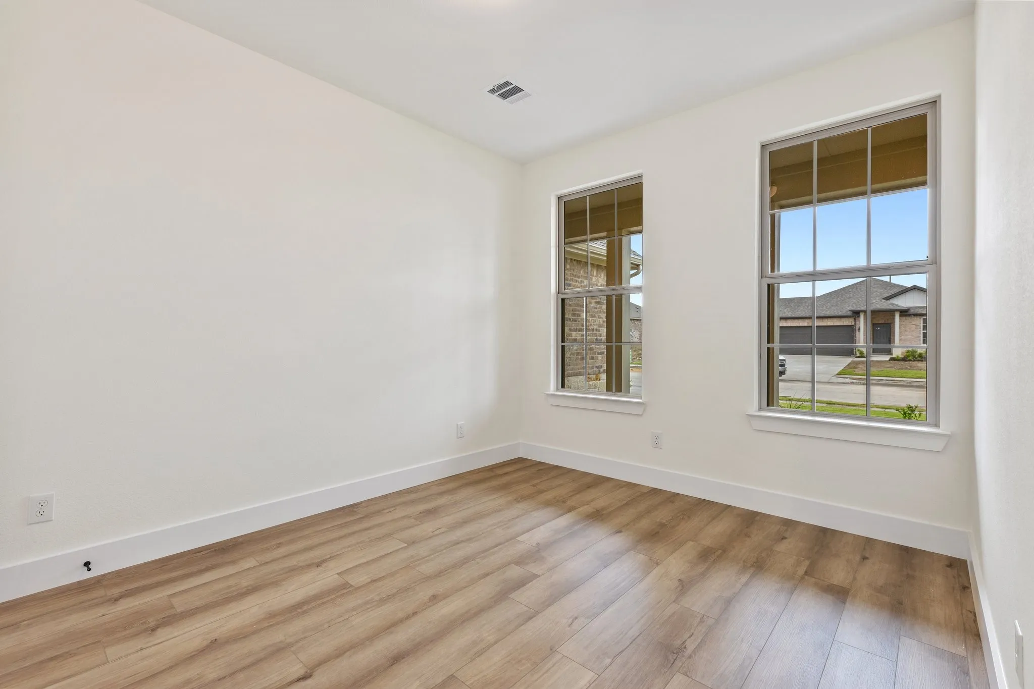 Single Family Residence For Sale in Collin County , 217 Saddletree Drive, Nevada, Texas 75173, 3 Bedroom, 3 Bathroom, 3 Garage spaces, 2,200 Sqft, built in 2026, Price $389,990, mls#21279393, Real Estate Agent in Nevada, Homes For Sale in Collin county, Homes For Sale in Nevada, Realtor in Nevada Texas, Real Estate Brokerage Independent Realty Texas, Luminita Cordes Realtor