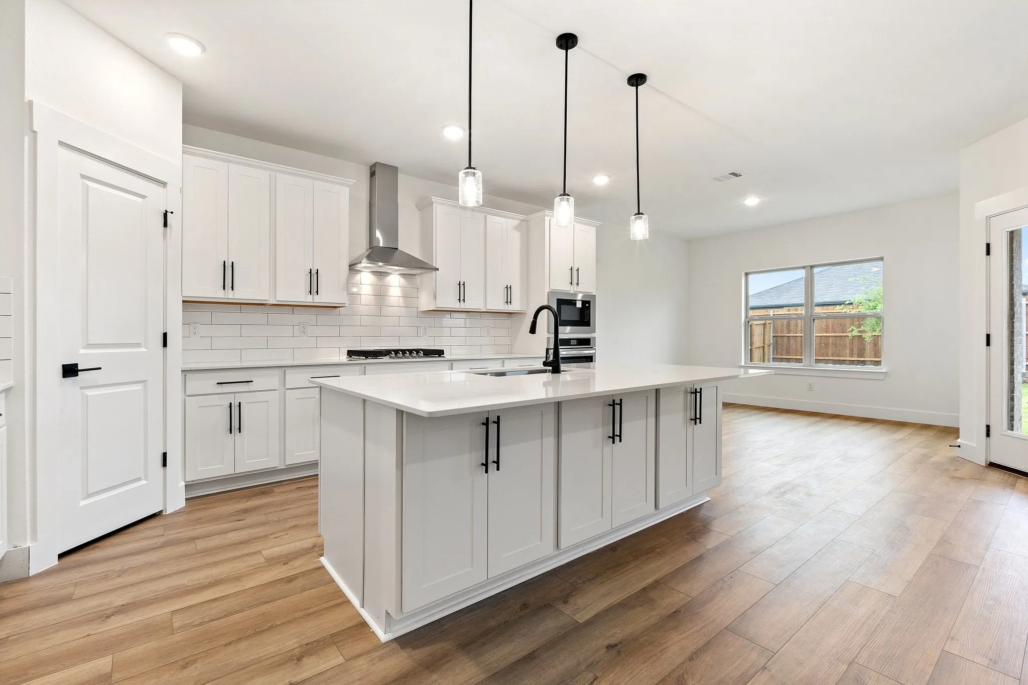 Single Family Residence For Sale in Collin County , 217 Saddletree Drive, Nevada, Texas 75173, 3 Bedroom, 3 Bathroom, 3 Garage spaces, 2,200 Sqft, built in 2026, Price $389,990, mls#21279393, Real Estate Agent in Nevada, Homes For Sale in Collin county, Homes For Sale in Nevada, Realtor in Nevada Texas, Real Estate Brokerage Independent Realty Texas, Luminita Cordes Realtor
