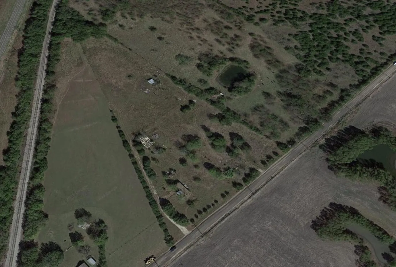 Aerial Photograph. Depicting the property's topography and surrounding land features