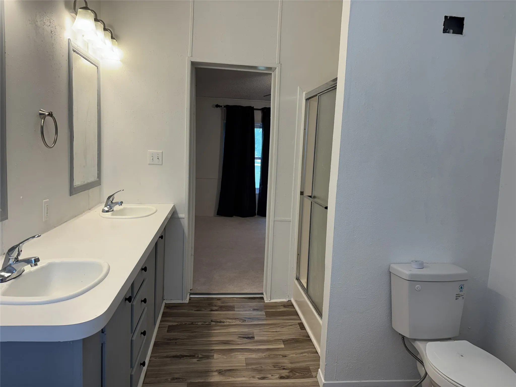 Mobile Home For Sale in Hunt County , 1760 County Road 2277, Quinlan, Texas 75474, 4 Bedrooms, 2 Bathrooms, 2 Garage spaces, 1,876 Sqft, built in 1999, Price $249,000, mls#21278941, Real Estate Agent in Quinlan, Homes For Sale in Hunt county, Homes For Sale in Quinlan, Realtor in Quinlan Texas, Real Estate Brokerage Independent Realty Texas, Luminita Cordes Realtor