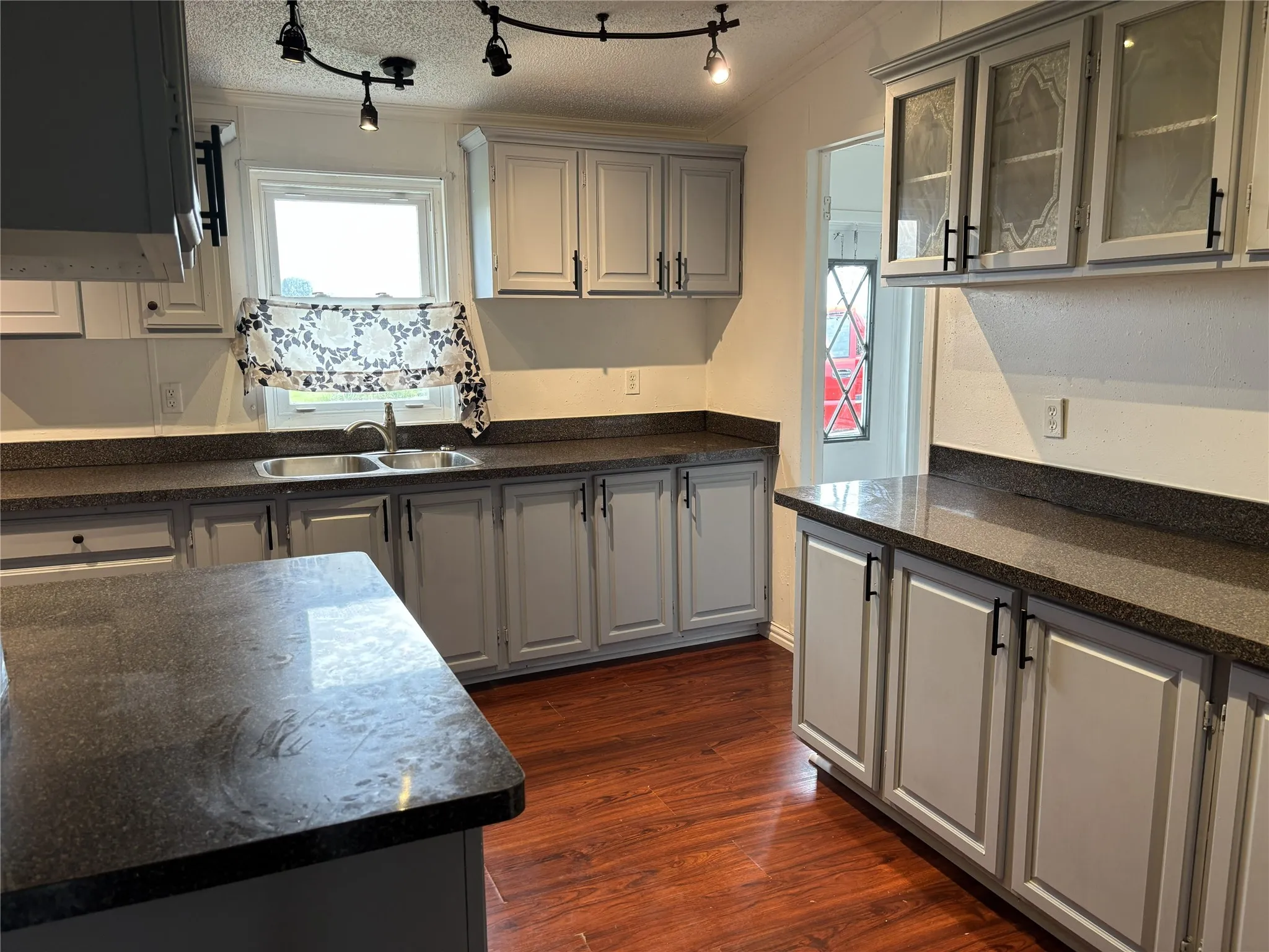 Mobile Home For Sale in Hunt County , 1760 County Road 2277, Quinlan, Texas 75474, 4 Bedrooms, 2 Bathrooms, 2 Garage spaces, 1,876 Sqft, built in 1999, Price $249,000, mls#21278941, Real Estate Agent in Quinlan, Homes For Sale in Hunt county, Homes For Sale in Quinlan, Realtor in Quinlan Texas, Real Estate Brokerage Independent Realty Texas, Luminita Cordes Realtor