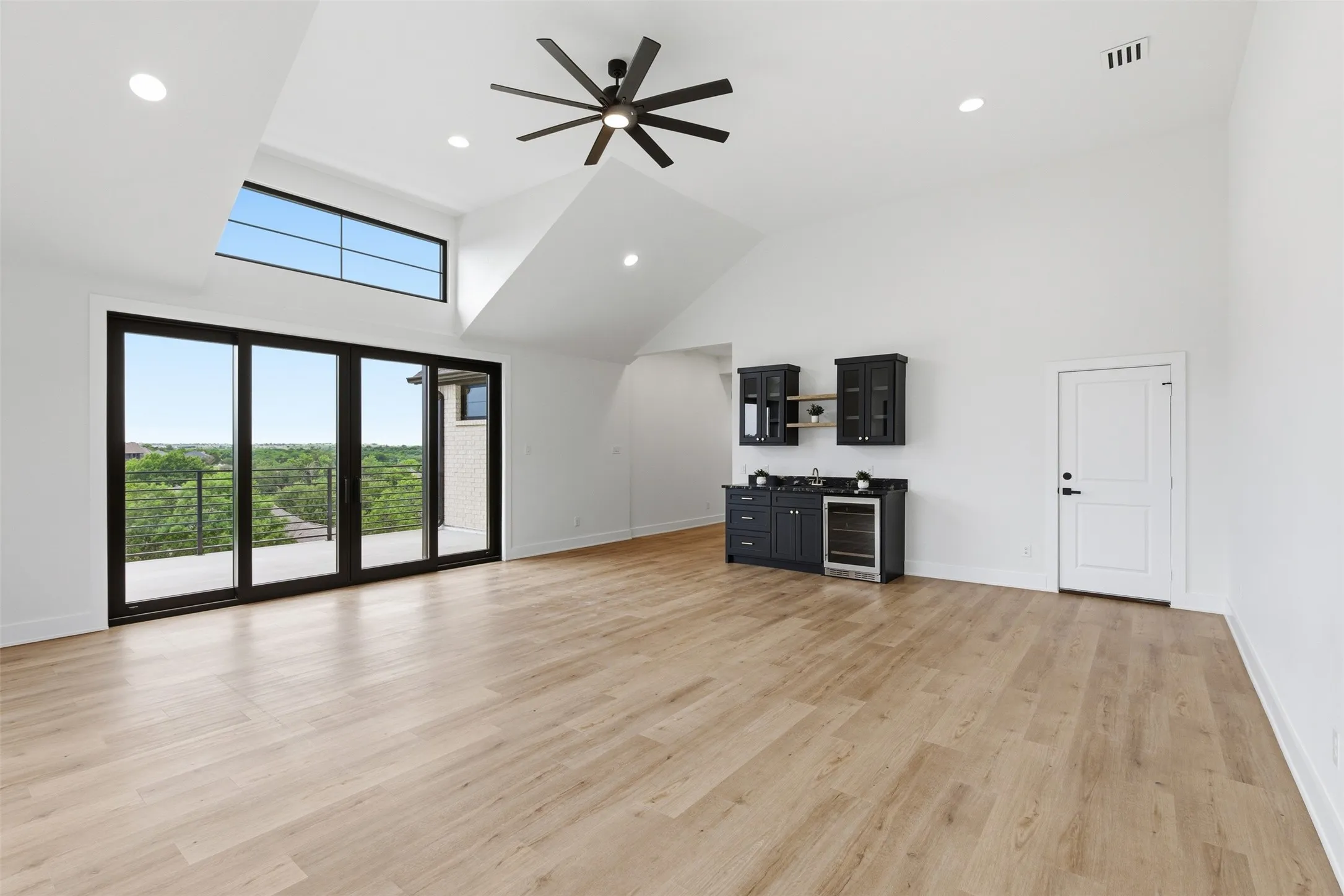Single Family Residence For Sale in Tarrant County , 4513 Fair Creek Terrace, Fort Worth, Texas 76008, 4 Bedroom, 4 Bathroom, 2 Garage spaces, 3,919 Sqft, built in 2024, mls#21278915, Real Estate Agent in Fort Worth, Homes For Sale in Tarrant county, Homes For Sale in Fort Worth, Realtor in Fort Worth Texas, Real Estate Brokerage Independent Realty Texas, Luminita Cordes Realtor