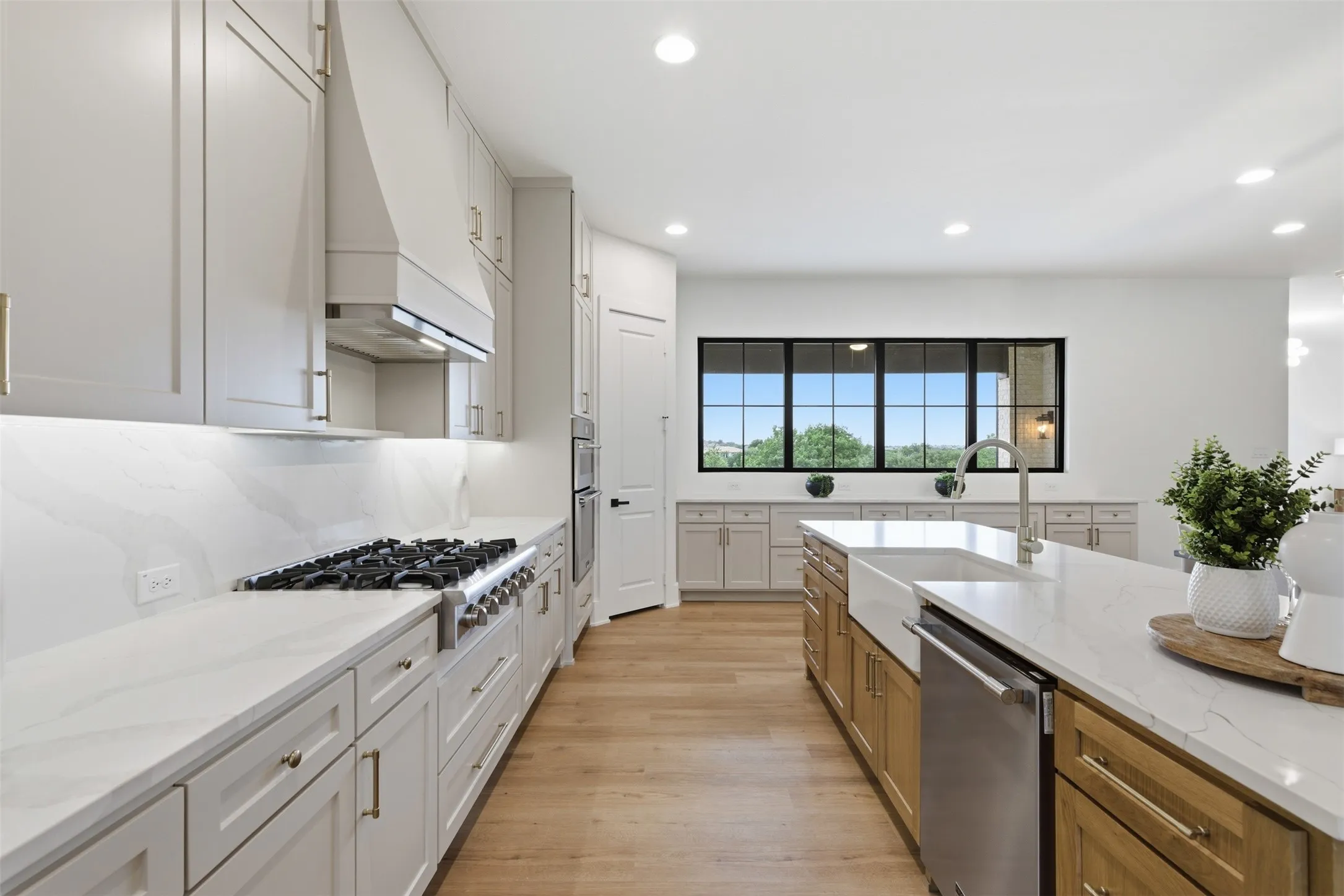 Single Family Residence For Sale in Tarrant County , 4513 Fair Creek Terrace, Fort Worth, Texas 76008, 4 Bedroom, 4 Bathroom, 2 Garage spaces, 3,919 Sqft, built in 2024, mls#21278915, Real Estate Agent in Fort Worth, Homes For Sale in Tarrant county, Homes For Sale in Fort Worth, Realtor in Fort Worth Texas, Real Estate Brokerage Independent Realty Texas, Luminita Cordes Realtor