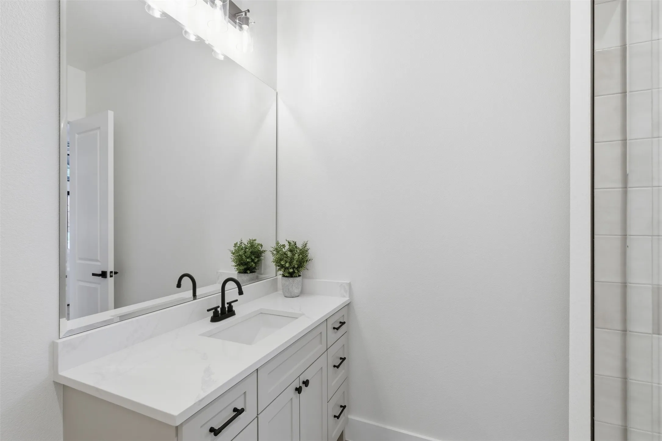 Single Family Residence For Sale in Tarrant County , 4513 Fair Creek Terrace, Fort Worth, Texas 76008, 4 Bedroom, 4 Bathroom, 2 Garage spaces, 3,919 Sqft, built in 2024, mls#21278915, Real Estate Agent in Fort Worth, Homes For Sale in Tarrant county, Homes For Sale in Fort Worth, Realtor in Fort Worth Texas, Real Estate Brokerage Independent Realty Texas, Luminita Cordes Realtor