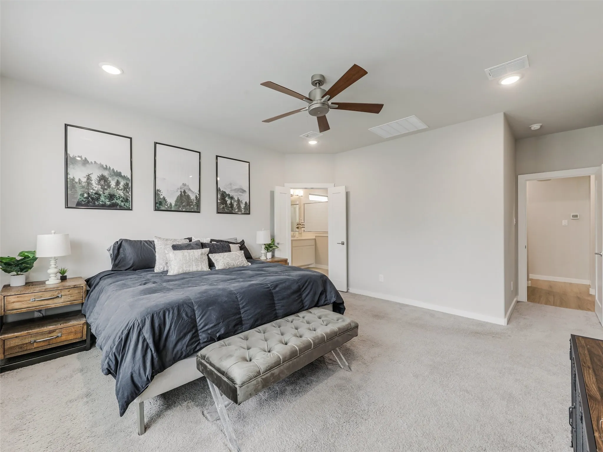 Single Family Residence For Sale in Collin County , 1201 Sweetleaf Street, Melissa, Texas 75454, 6 Bedroom, 4 Bathroom, 2 Garage spaces, 4,255 Sqft, built in 2022, mls#21278542, Real Estate Agent in Melissa, Homes For Sale in Collin county, Homes For Sale in Melissa, Realtor in Melissa Texas, Real Estate Brokerage Independent Realty Texas, Luminita Cordes Realtor