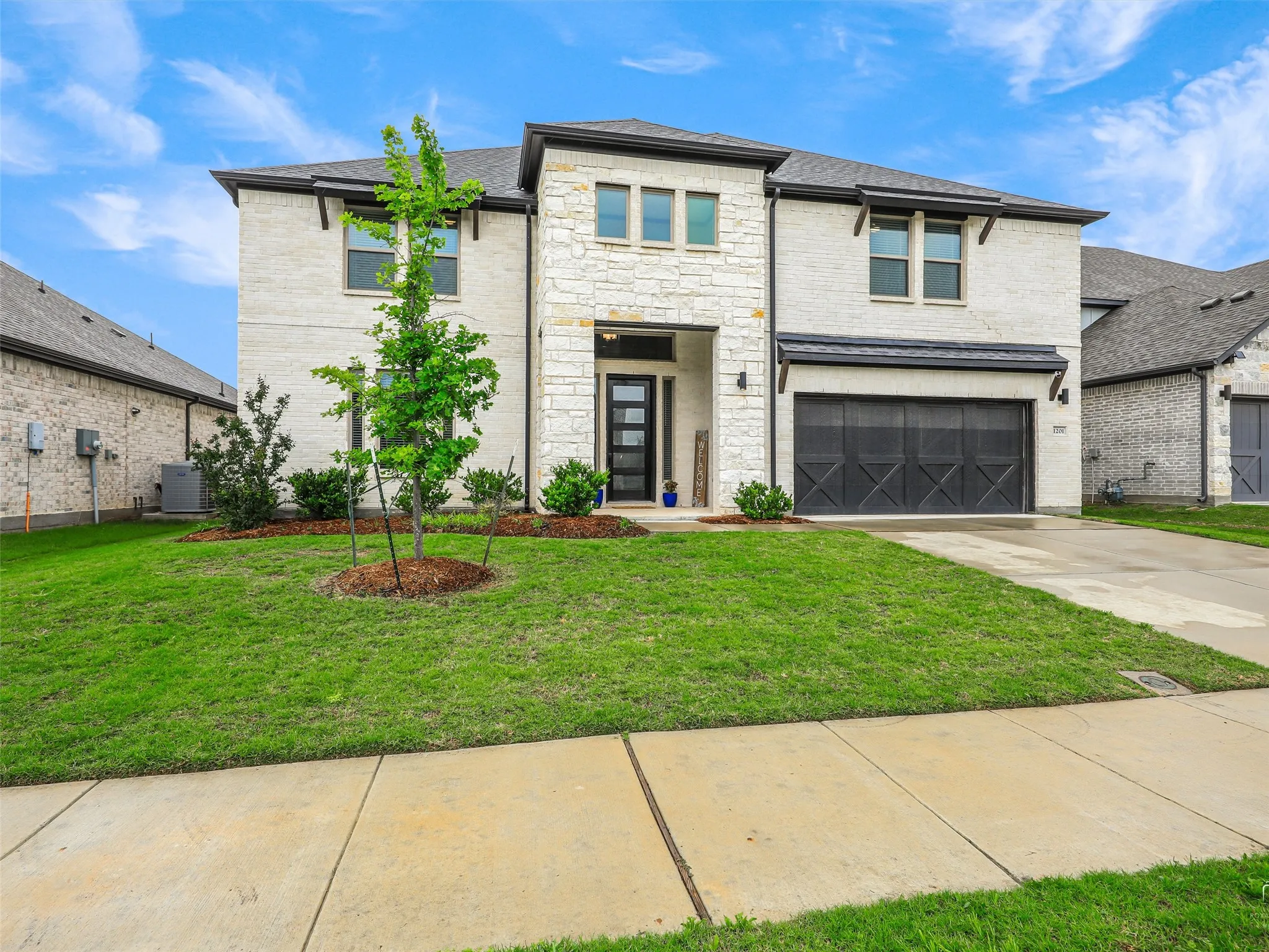 Single Family Residence For Sale in Collin County , 1201 Sweetleaf Street, Melissa, Texas 75454, 6 Bedroom, 4 Bathroom, 2 Garage spaces, 4,255 Sqft, built in 2022, mls#21278542, Real Estate Agent in Melissa, Homes For Sale in Collin county, Homes For Sale in Melissa, Realtor in Melissa Texas, Real Estate Brokerage Independent Realty Texas, Luminita Cordes Realtor