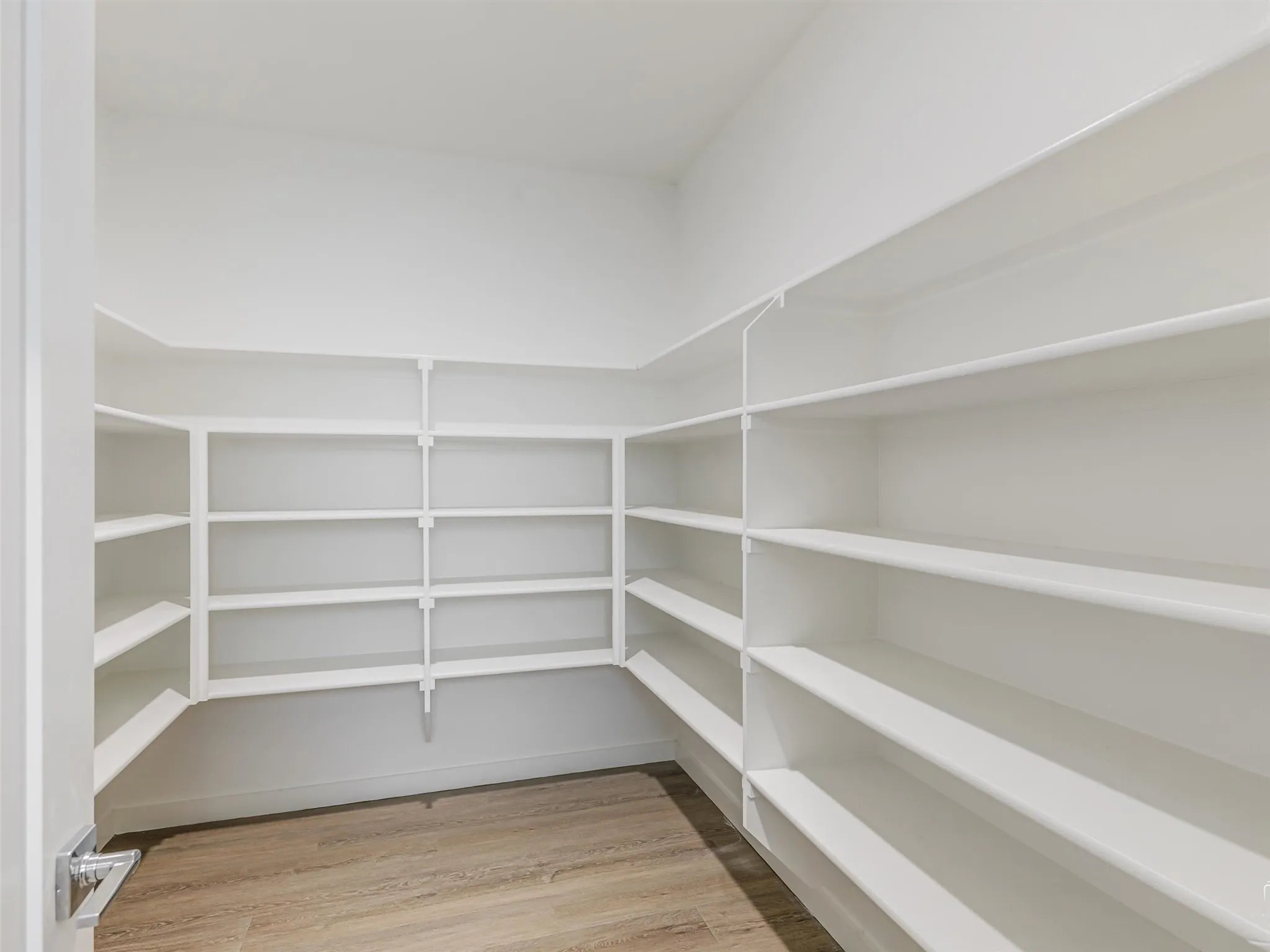 Space for ALL your pantry items.