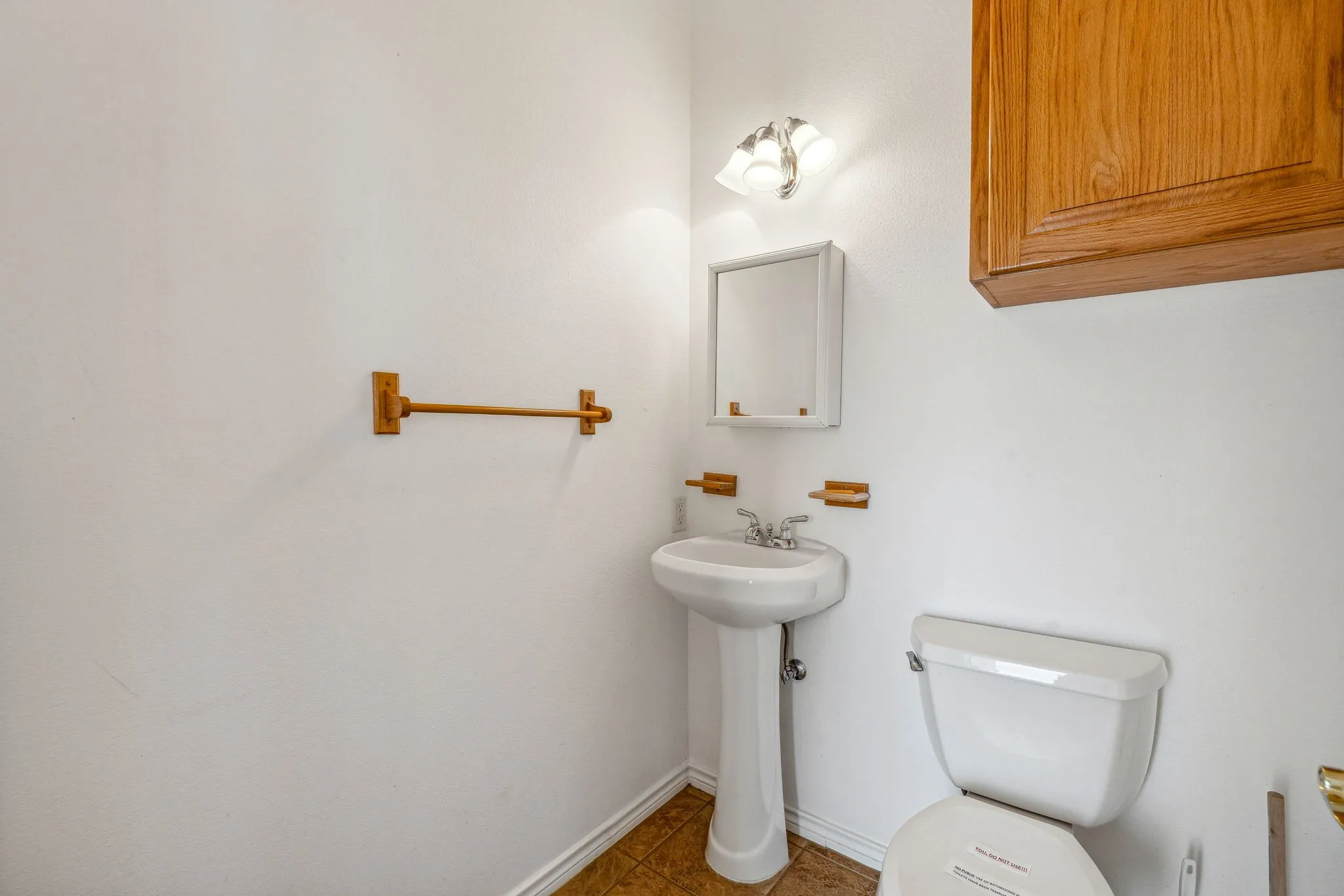 Single Family Residence For Sale in Comanche County , 651 Comanche Lake Road, Comanche, Texas 76442, 3 Bedroom, 3 Bathroom, 2 Garage spaces, 2,495 Sqft, built in 2004, mls#21276772, Real Estate Agent in Comanche, Homes For Sale in Comanche county, Homes For Sale in Comanche, Realtor in Comanche Texas, Real Estate Brokerage Independent Realty Texas, Luminita Cordes Realtor