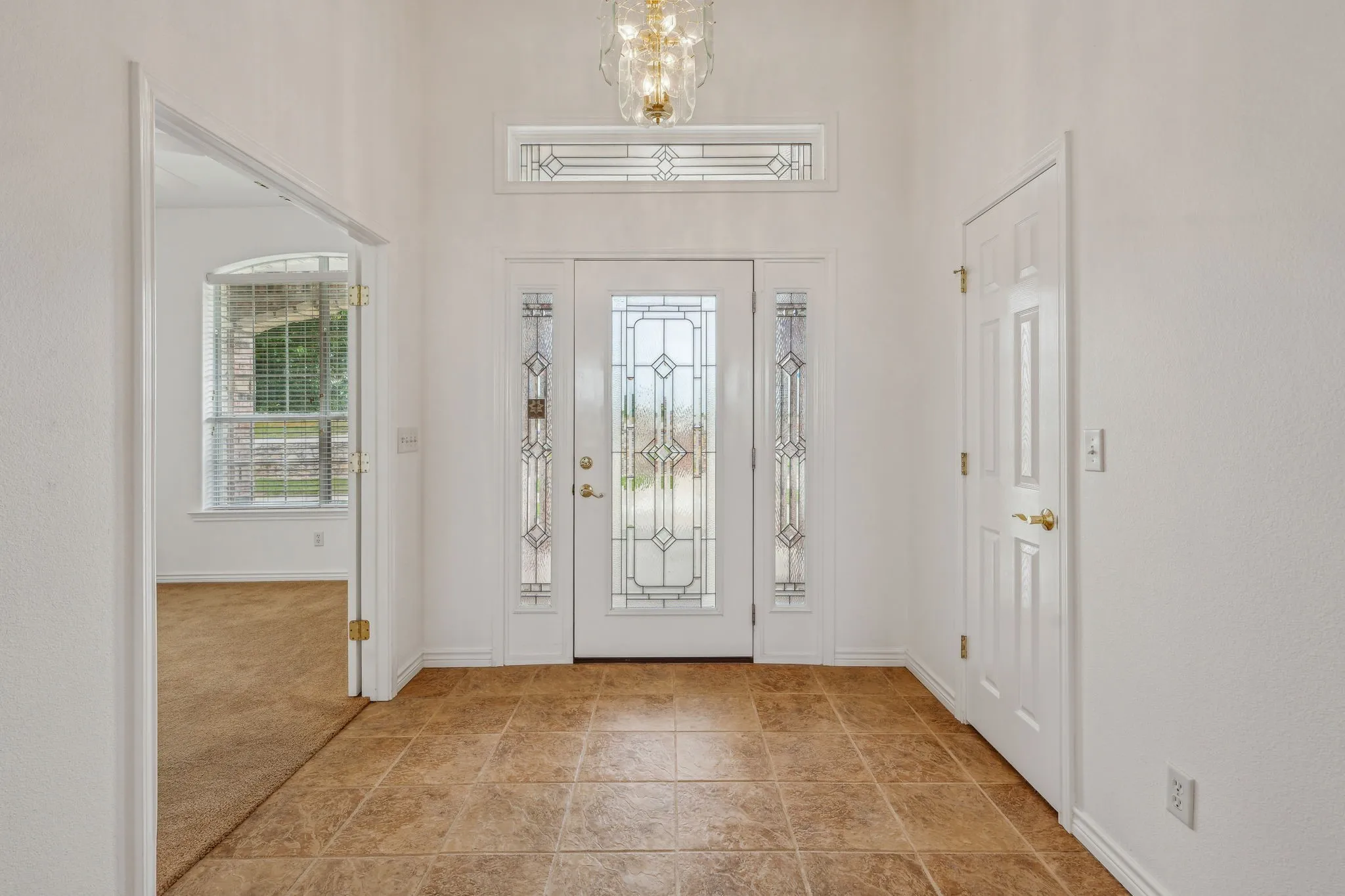 Single Family Residence For Sale in Comanche County , 651 Comanche Lake Road, Comanche, Texas 76442, 3 Bedroom, 3 Bathroom, 2 Garage spaces, 2,495 Sqft, built in 2004, mls#21276772, Real Estate Agent in Comanche, Homes For Sale in Comanche county, Homes For Sale in Comanche, Realtor in Comanche Texas, Real Estate Brokerage Independent Realty Texas, Luminita Cordes Realtor
