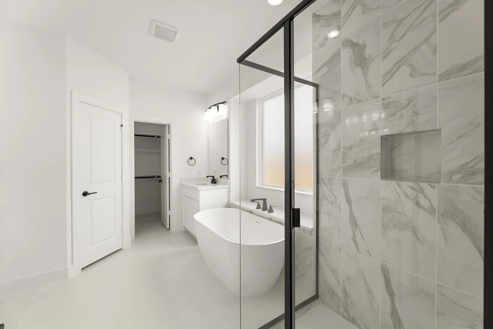 18. 6310 White Creek - Bath