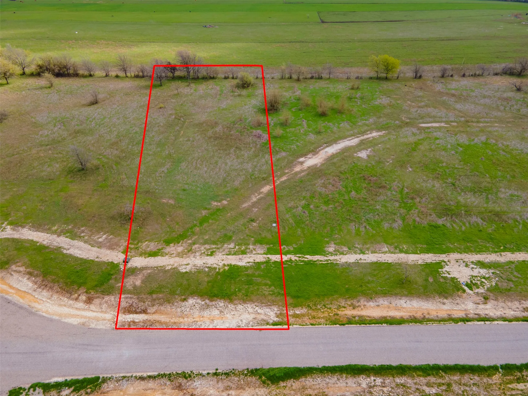 Improved Land For Sale in Hill County , LT 60 Longview Creek Trail, Itasca, Texas 76055, 0, 0, Garage spaces, 0 Sqft, built in 0, Price $75,000, mls#21270119, Real Estate Agent in Itasca, Homes For Sale in Hill county, Homes For Sale in Itasca, Realtor in Itasca Texas, Real Estate Brokerage Independent Realty Texas, Luminita Cordes Realtor