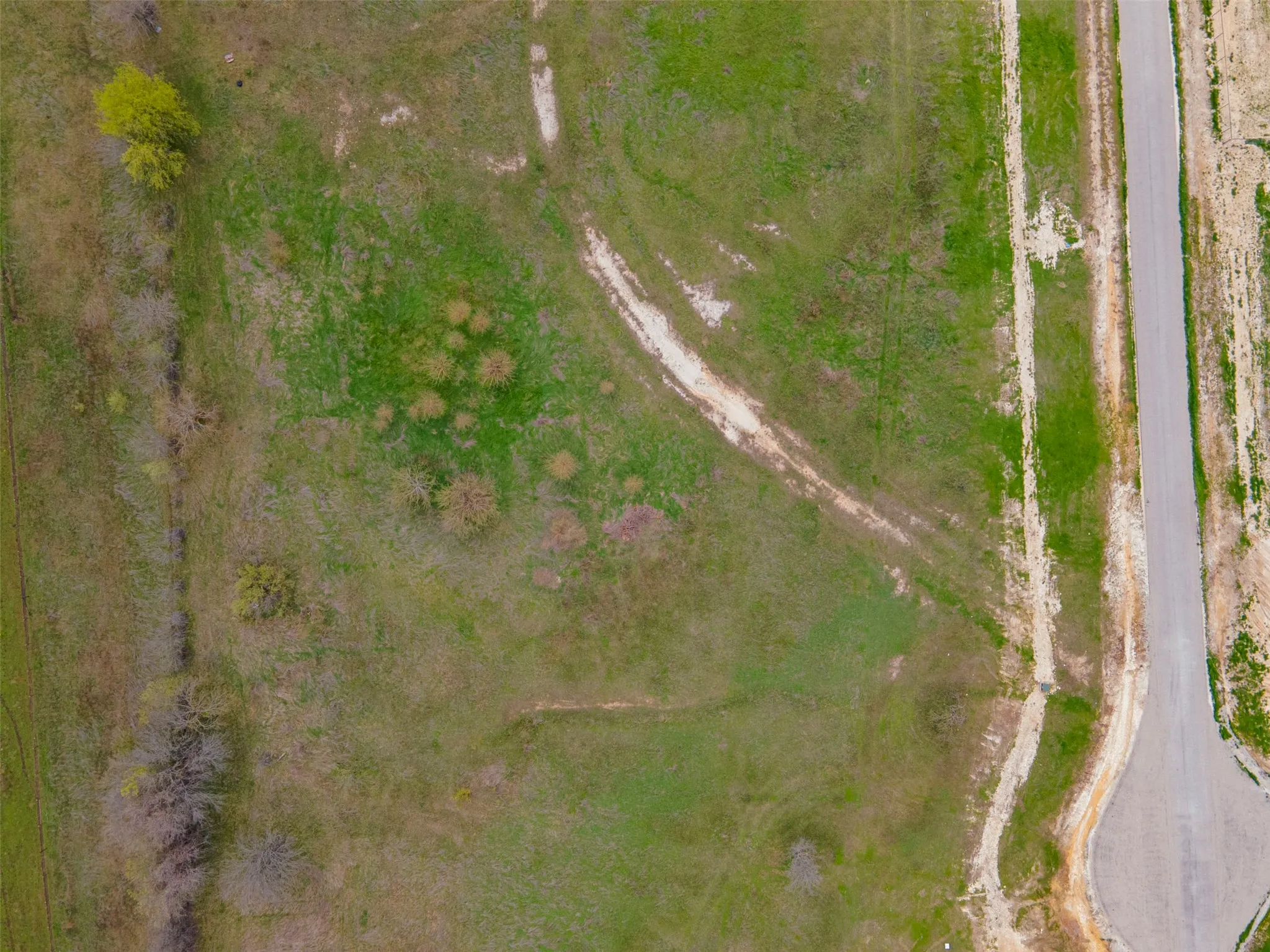 Improved Land For Sale in Hill County , LT 60 Longview Creek Trail, Itasca, Texas 76055, 0, 0, Garage spaces, 0 Sqft, built in 0, Price $75,000, mls#21270119, Real Estate Agent in Itasca, Homes For Sale in Hill county, Homes For Sale in Itasca, Realtor in Itasca Texas, Real Estate Brokerage Independent Realty Texas, Luminita Cordes Realtor