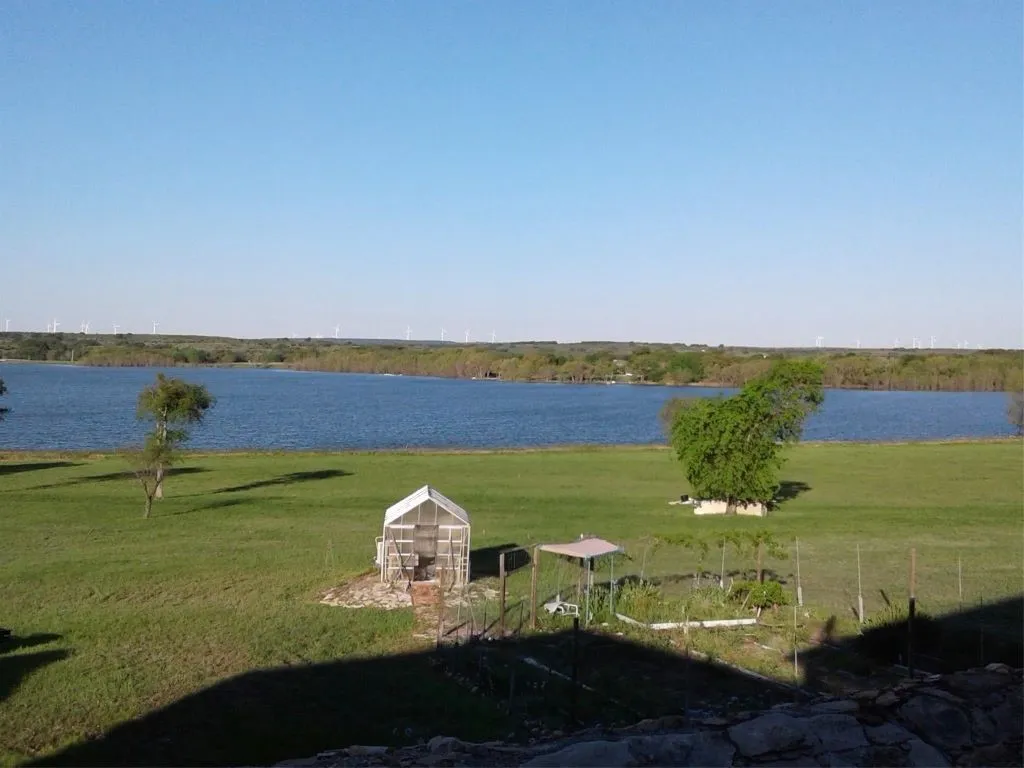 Single Family Residence For Sale in Comanche County , 641 Comanche Lake Road, Comanche, Texas 76442, 4 Bedroom, 3 Bathroom, 2 Garage spaces, 2,609 Sqft, built in 2004, mls#21276686, Real Estate Agent in Comanche, Homes For Sale in Comanche county, Homes For Sale in Comanche, Realtor in Comanche Texas, Real Estate Brokerage Independent Realty Texas, Luminita Cordes Realtor
