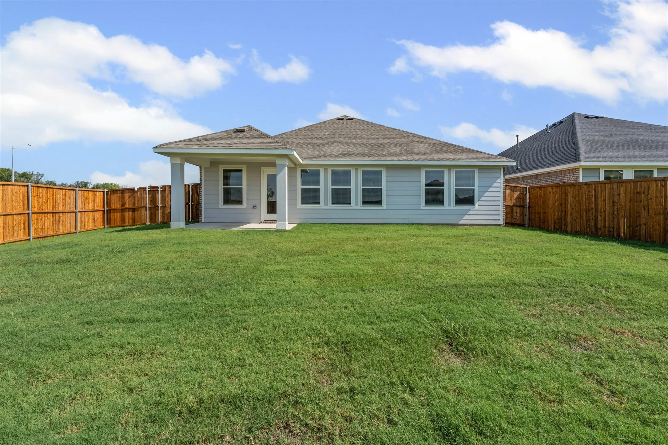 Single Family Residence For Rent in Denton County , 1453 Native Blooms Way, Justin, Texas 76247, 3 Bedroom, 2 Bathroom, 2 Garage spaces, 1,707 Sqft, built in 2026, mls#21279474, Real Estate Agent in Justin, Homes For Rent in Denton county, Homes For Rent in Justin, Realtor in Justin Texas, Real Estate Brokerage Independent Realty Texas, Luminita Cordes Realtor