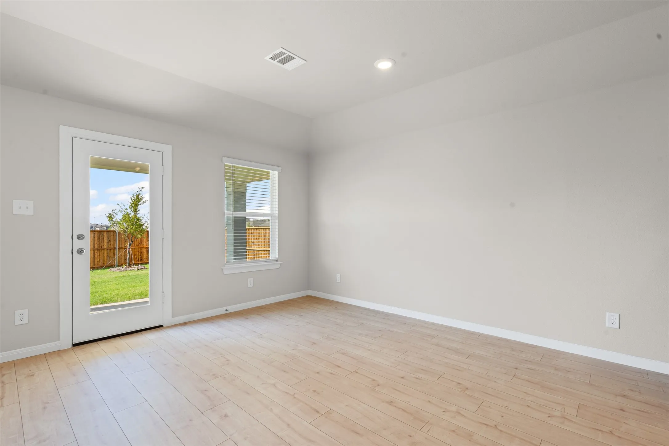 Single Family Residence For Rent in Denton County , 1453 Native Blooms Way, Justin, Texas 76247, 3 Bedroom, 2 Bathroom, 2 Garage spaces, 1,707 Sqft, built in 2026, mls#21279474, Real Estate Agent in Justin, Homes For Rent in Denton county, Homes For Rent in Justin, Realtor in Justin Texas, Real Estate Brokerage Independent Realty Texas, Luminita Cordes Realtor