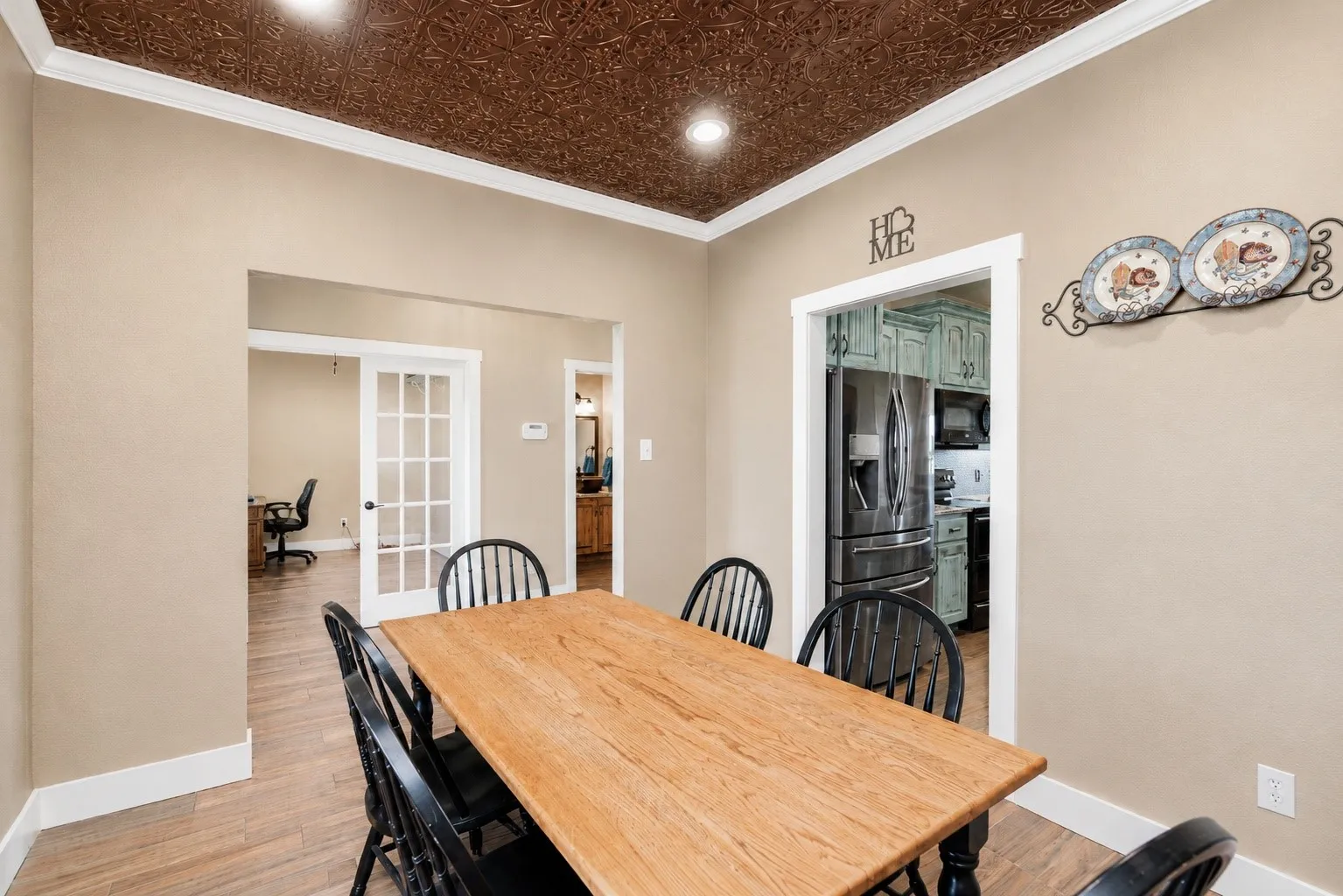 Single Family Residence For Sale in Cooke County , 1872 County Road 329, Gainesville, Texas 76240, 3 Bedrooms, 3 Bathrooms, 4 Garage spaces, 2,509 Sqft, built in 2017, Price $779,900, mls#21279236, Real Estate Agent in Gainesville, Homes For Sale in Cooke county, Homes For Sale in Gainesville, Realtor in Gainesville Texas, Real Estate Brokerage Independent Realty Texas, Luminita Cordes Realtor
