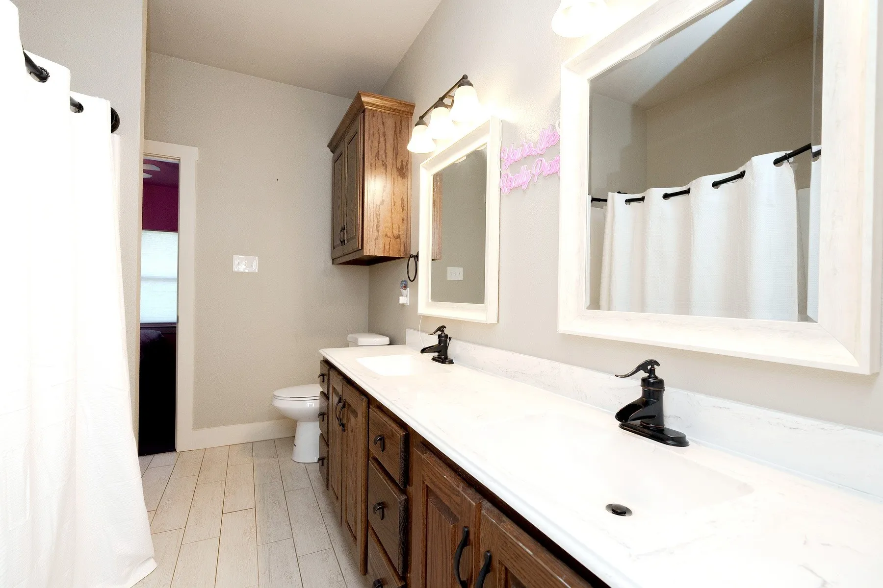 Single Family Residence For Sale in Cooke County , 1872 County Road 329, Gainesville, Texas 76240, 3 Bedrooms, 3 Bathrooms, 4 Garage spaces, 2,509 Sqft, built in 2017, Price $779,900, mls#21279236, Real Estate Agent in Gainesville, Homes For Sale in Cooke county, Homes For Sale in Gainesville, Realtor in Gainesville Texas, Real Estate Brokerage Independent Realty Texas, Luminita Cordes Realtor