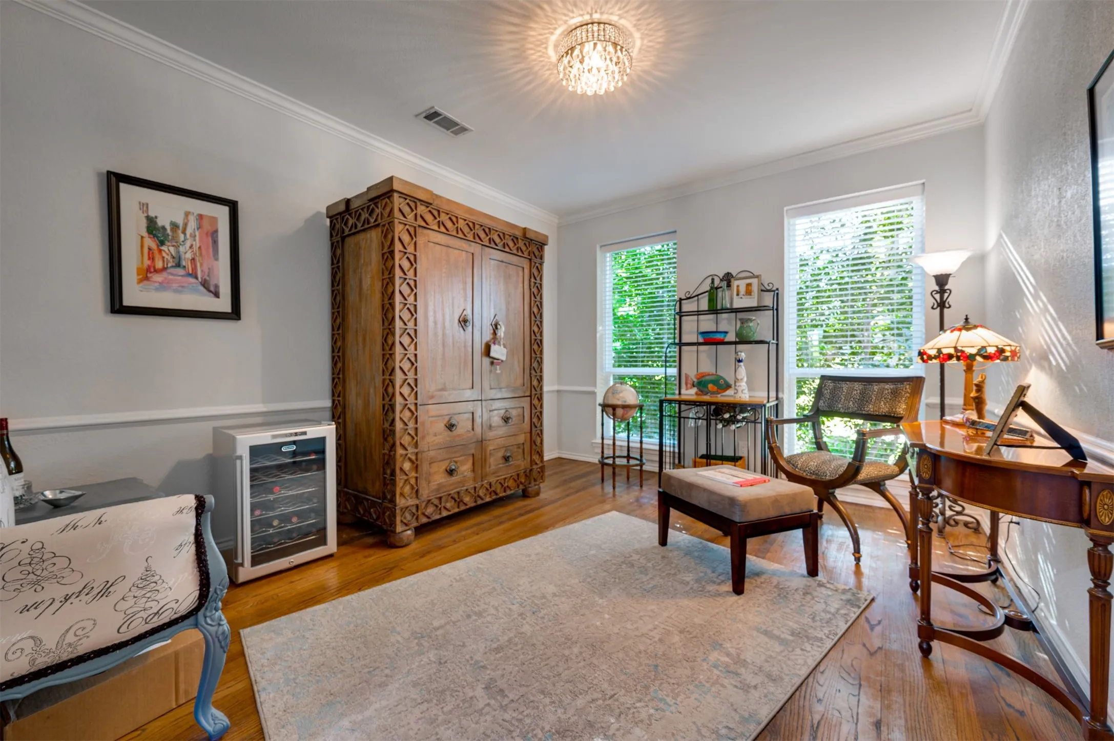 Single Family Residence For Sale in Henderson County , 2001 Rose Pointe, Athens, Texas 75752, 4 Bedrooms, 4 Bathrooms, 5 Garage spaces, 4,292 Sqft, built in 1997, Price $1,700,000, mls#21279488, Real Estate Agent in Athens, Homes For Sale in Henderson county, Homes For Sale in Athens, Realtor in Athens Texas, Real Estate Brokerage Independent Realty Texas, Luminita Cordes Realtor