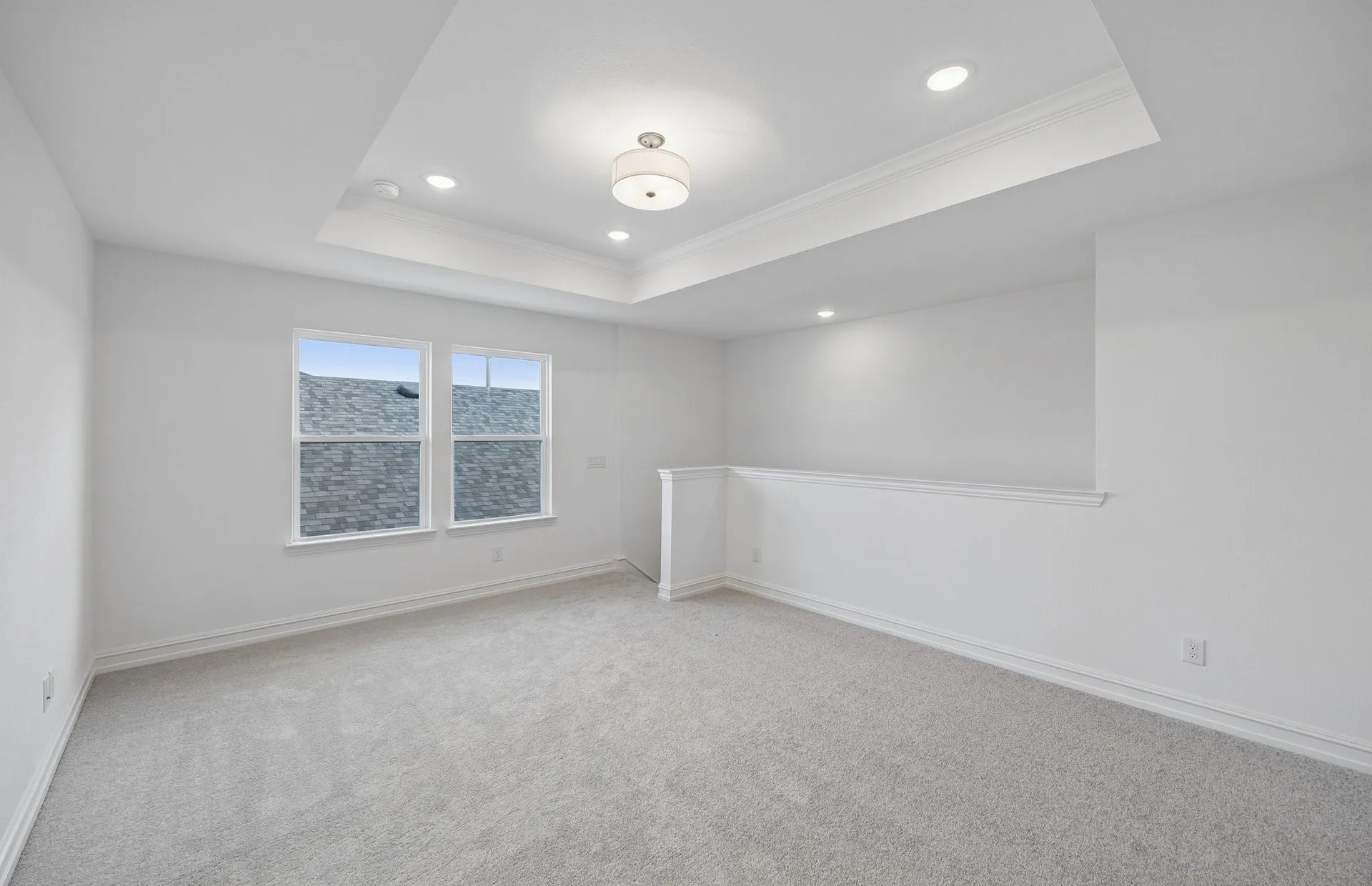 Tray ceiling in loft