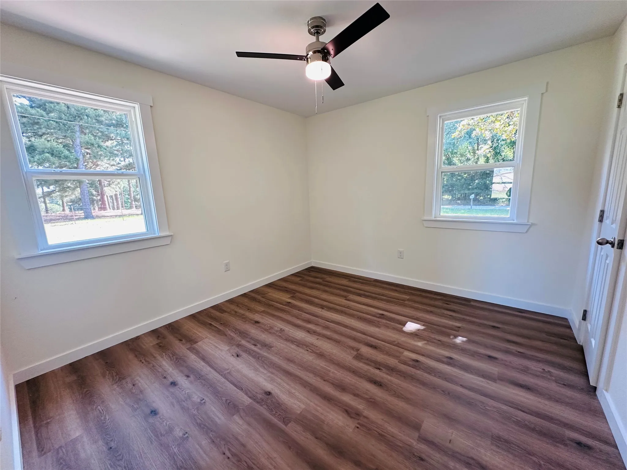 Single Family Residence For Sale in Henderson County , 2096 County Road 4817, Athens, Texas 75752, 4 Bedroom, 2 Bathroom, Garage spaces, 1,680 Sqft, built in 1970, mls#21279495, Real Estate Agent in Athens, Homes For Sale in Henderson county, Homes For Sale in Athens, Realtor in Athens Texas, Real Estate Brokerage Independent Realty Texas, Luminita Cordes Realtor