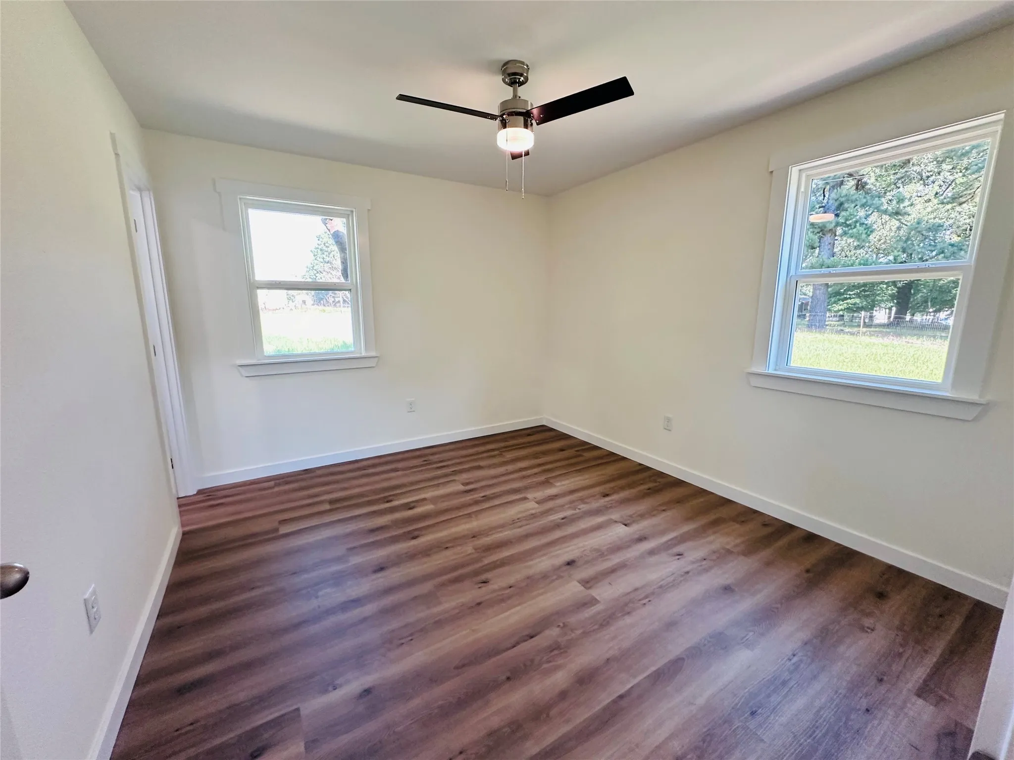 Single Family Residence For Sale in Henderson County , 2096 County Road 4817, Athens, Texas 75752, 4 Bedroom, 2 Bathroom, Garage spaces, 1,680 Sqft, built in 1970, mls#21279495, Real Estate Agent in Athens, Homes For Sale in Henderson county, Homes For Sale in Athens, Realtor in Athens Texas, Real Estate Brokerage Independent Realty Texas, Luminita Cordes Realtor