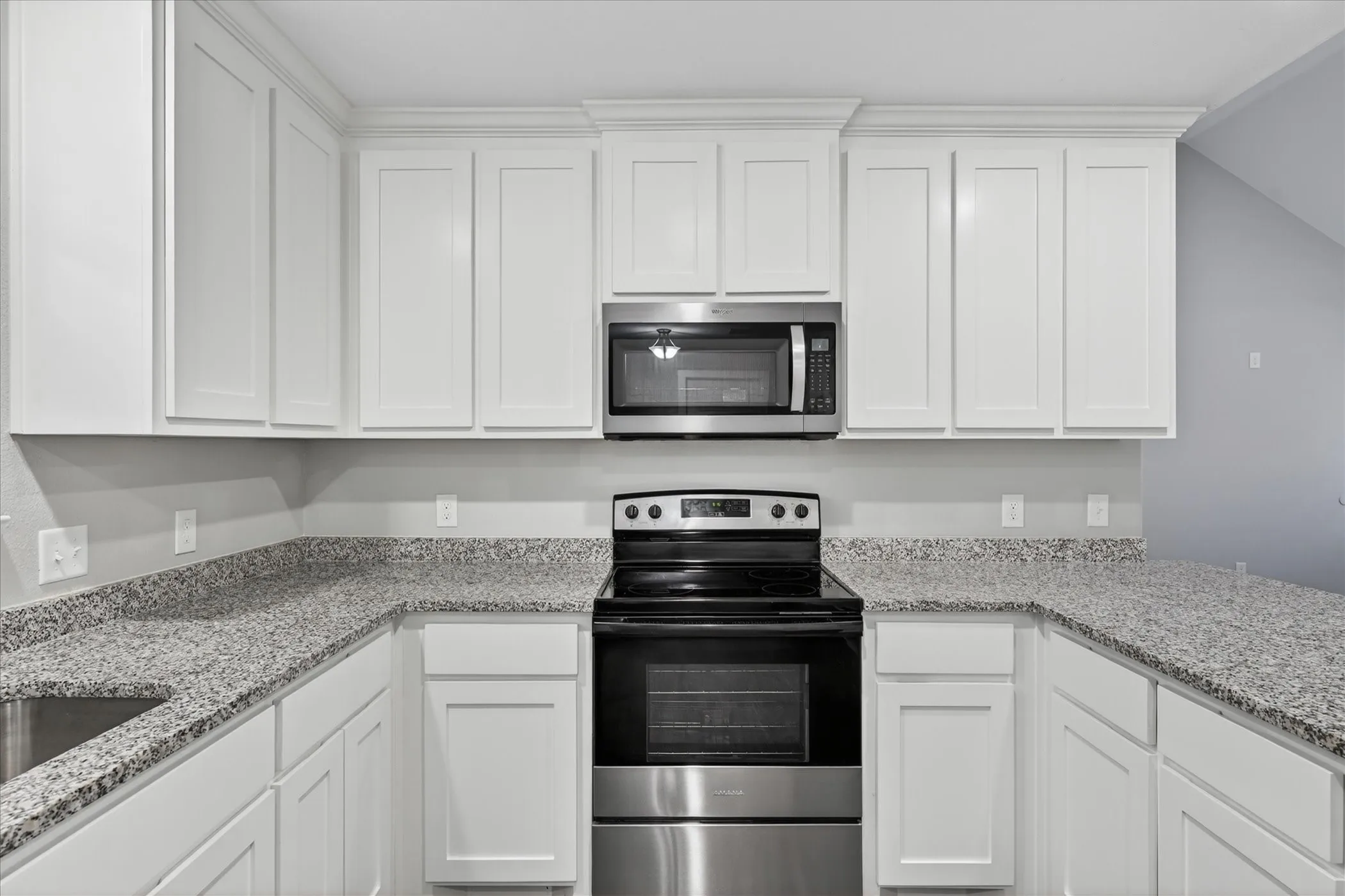 Single Family Residence For Sale in Grayson County , 1032 Ray Drive, Denison, Texas 75020, 3 Bedroom, 2 Bathroom, 1 Garage spaces, 1,248 Sqft, built in 2023, mls#21279487, Real Estate Agent in Denison, Homes For Sale in Grayson county, Homes For Sale in Denison, Realtor in Denison Texas, Real Estate Brokerage Independent Realty Texas, Luminita Cordes Realtor