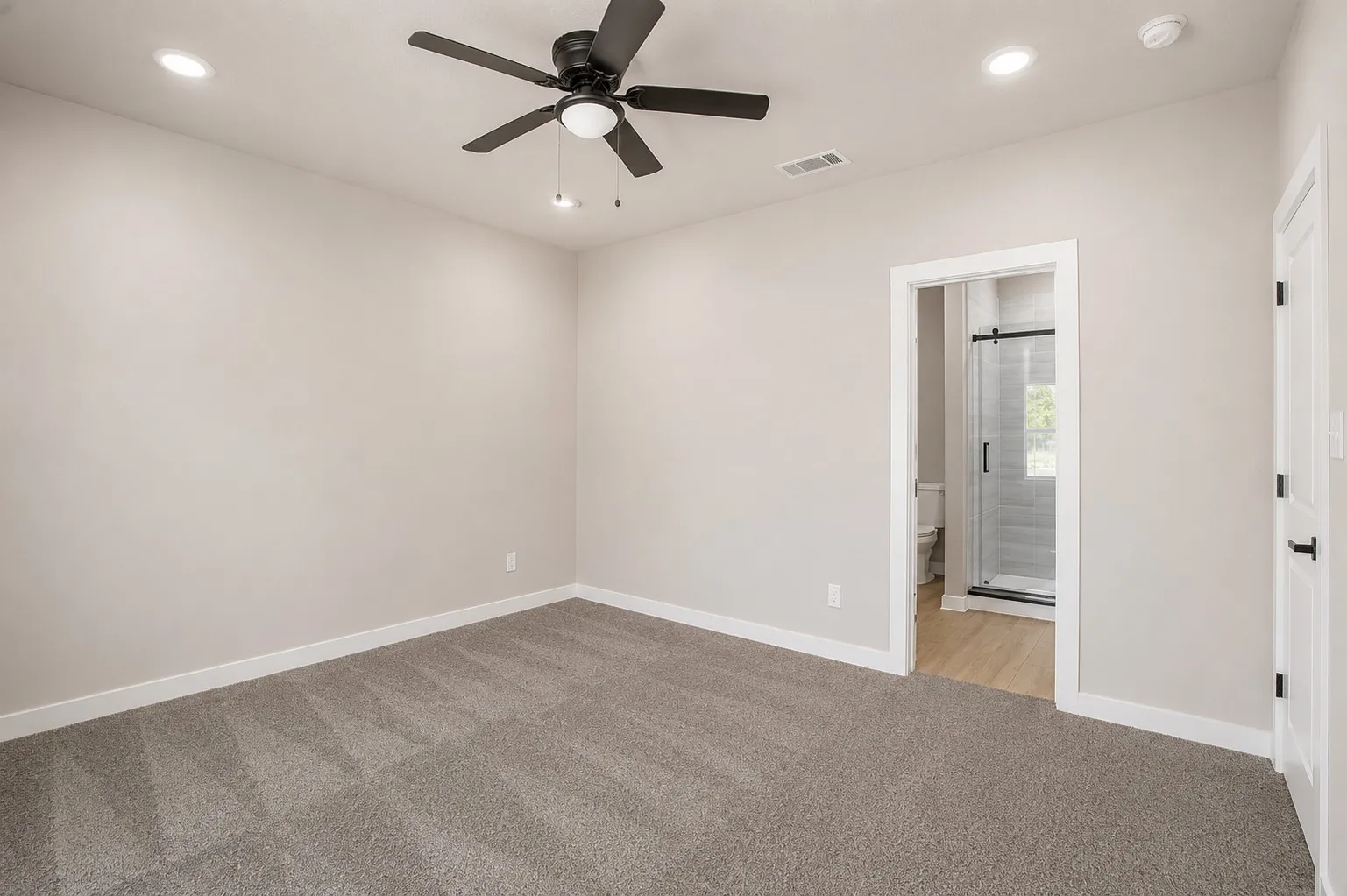 Single Family Residence For Sale in Wise County , 120 Brookview Drive, Bridgeport, Texas 76426, 4 Bedroom, 2 Bathroom, Garage spaces, 1,437 Sqft, built in 2025, mls#21274053, Real Estate Agent in Bridgeport, Homes For Sale in Wise county, Homes For Sale in Bridgeport, Realtor in Bridgeport Texas, Real Estate Brokerage Independent Realty Texas, Luminita Cordes Realtor