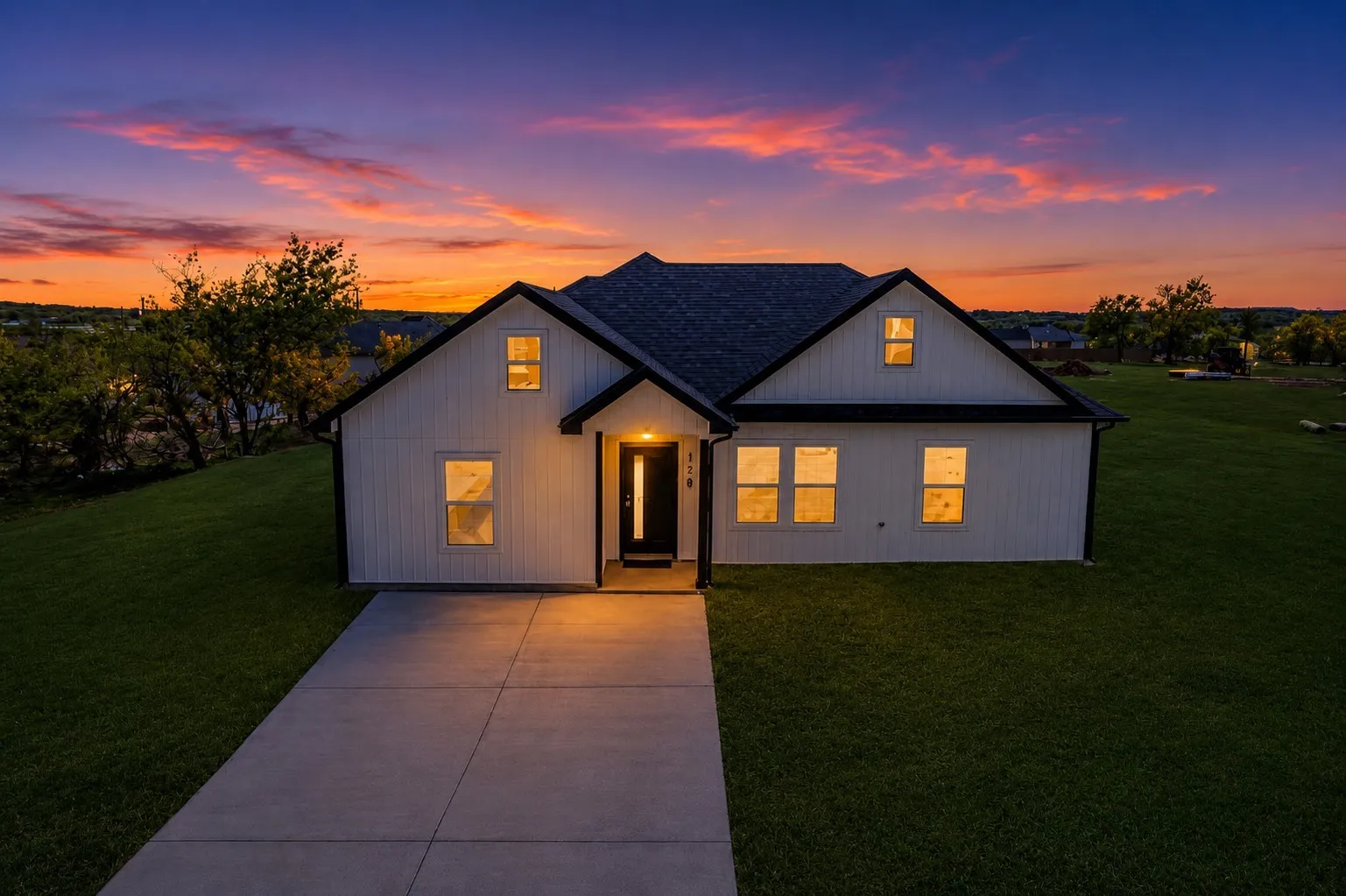 Single Family Residence For Sale in Wise County , 120 Brookview Drive, Bridgeport, Texas 76426, 4 Bedroom, 2 Bathroom, Garage spaces, 1,437 Sqft, built in 2025, mls#21274053, Real Estate Agent in Bridgeport, Homes For Sale in Wise county, Homes For Sale in Bridgeport, Realtor in Bridgeport Texas, Real Estate Brokerage Independent Realty Texas, Luminita Cordes Realtor