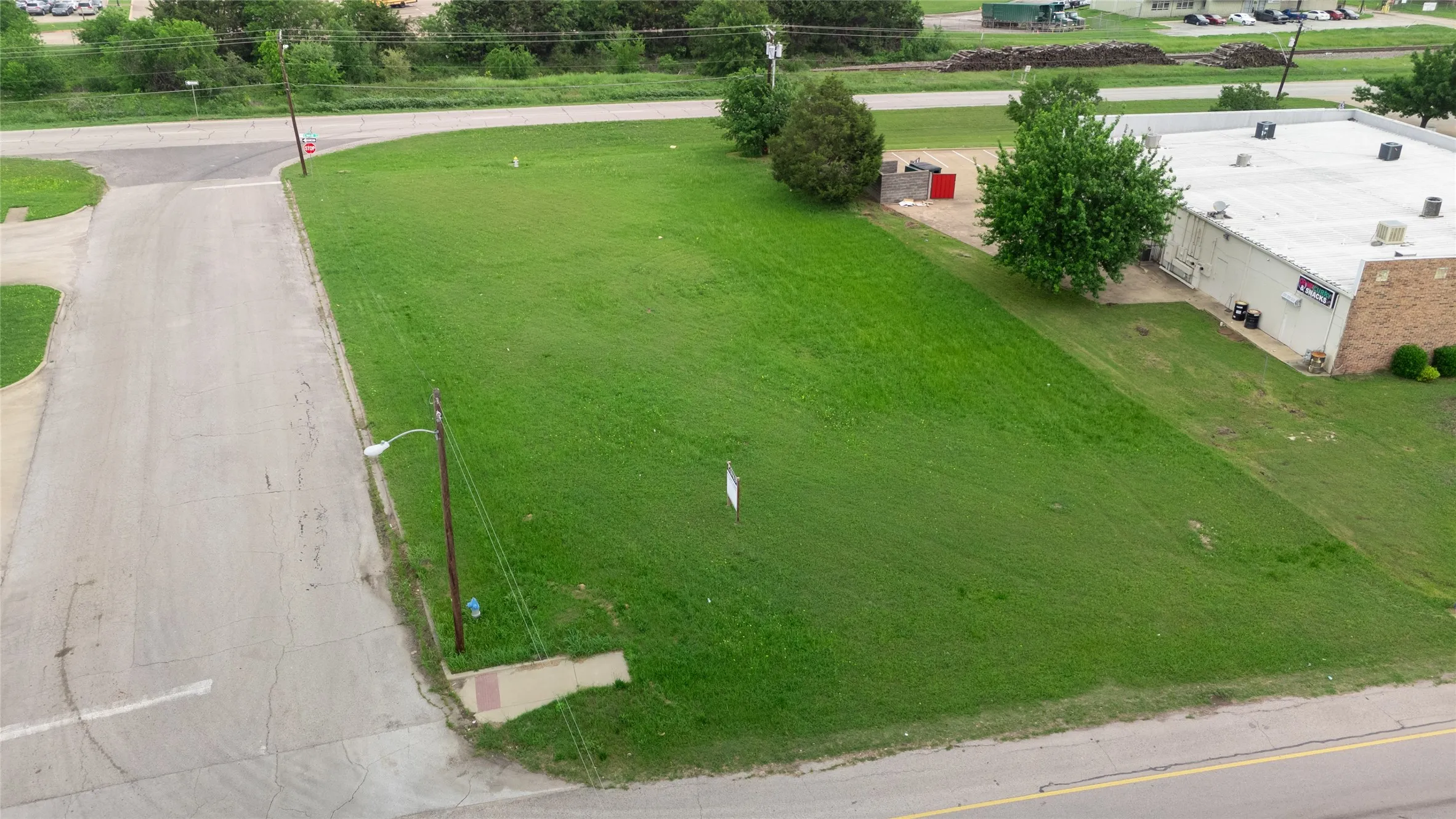 Unimproved Land For Sale in Dallas County , 120 Phillip, Mesquite, Texas 75149, 0, 0, Garage spaces, 0 Sqft, built in 0, mls#21279460, Real Estate Agent in Mesquite, Homes For Sale in Dallas county, Homes For Sale in Mesquite, Realtor in Mesquite Texas, Real Estate Brokerage Independent Realty Texas, Luminita Cordes Realtor