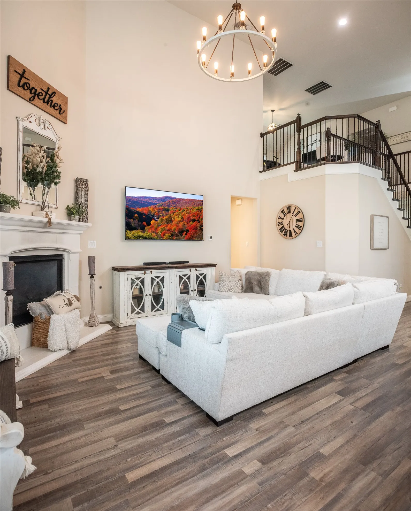 Single Family Residence For Sale in Dallas County , 338 Sagemeadow Road, Wylie, Texas 75098, 4 Bedrooms, 4 Bathrooms, 3 Garage spaces, 3,313 Sqft, built in 2018, Price $699,900, mls#21256063, Real Estate Agent in Wylie, Homes For Sale in Dallas county, Homes For Sale in Wylie, Realtor in Wylie Texas, Real Estate Brokerage Independent Realty Texas, Luminita Cordes Realtor