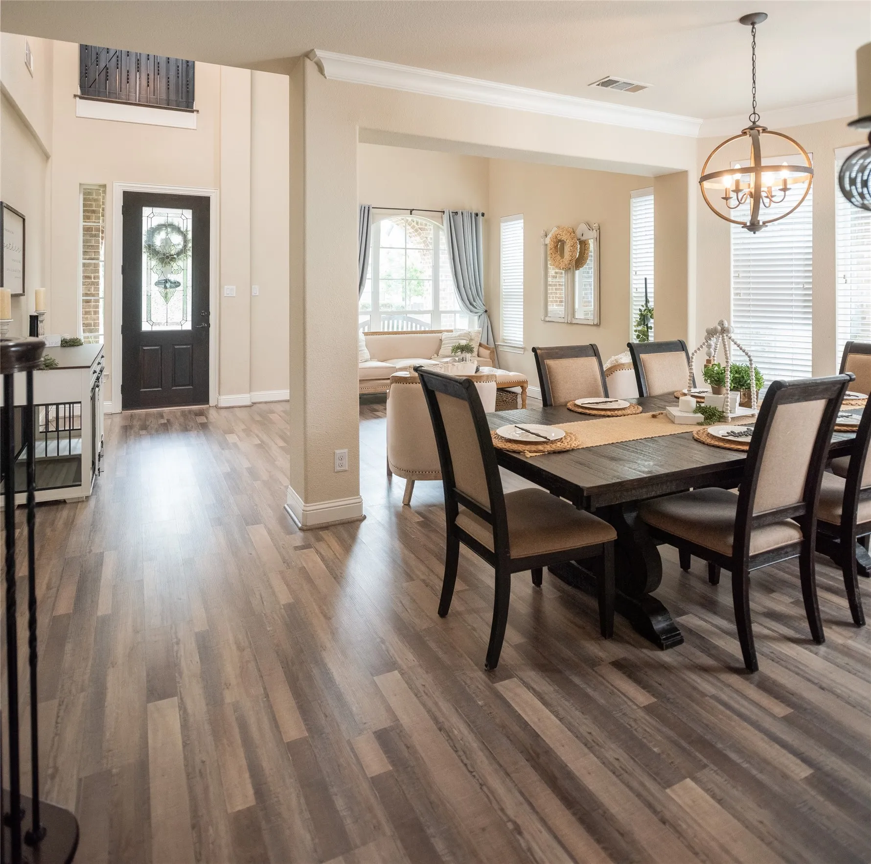 Single Family Residence For Sale in Dallas County , 338 Sagemeadow Road, Wylie, Texas 75098, 4 Bedrooms, 4 Bathrooms, 3 Garage spaces, 3,313 Sqft, built in 2018, Price $699,900, mls#21256063, Real Estate Agent in Wylie, Homes For Sale in Dallas county, Homes For Sale in Wylie, Realtor in Wylie Texas, Real Estate Brokerage Independent Realty Texas, Luminita Cordes Realtor