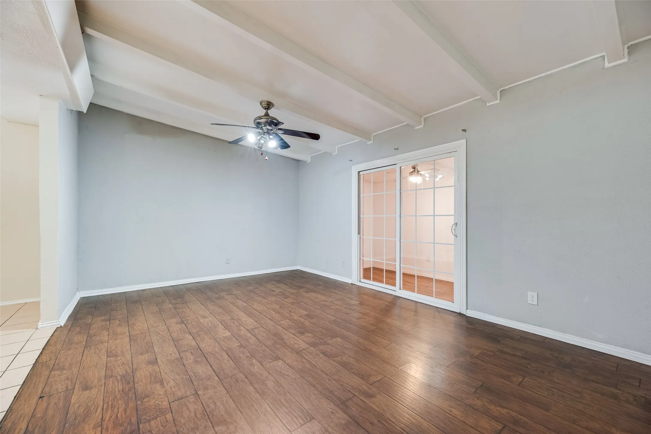 Single Family Residence For Sale in Dallas County , 2211 Cardinal Lane, Garland, Texas 75042, 3 Bedrooms, 2 Bathrooms, 2 Garage spaces, 1,188 Sqft, built in 1956, Price $200,000, mls#21279530, Real Estate Agent in Garland, Homes For Sale in Dallas county, Homes For Sale in Garland, Realtor in Garland Texas, Real Estate Brokerage Independent Realty Texas, Luminita Cordes Realtor