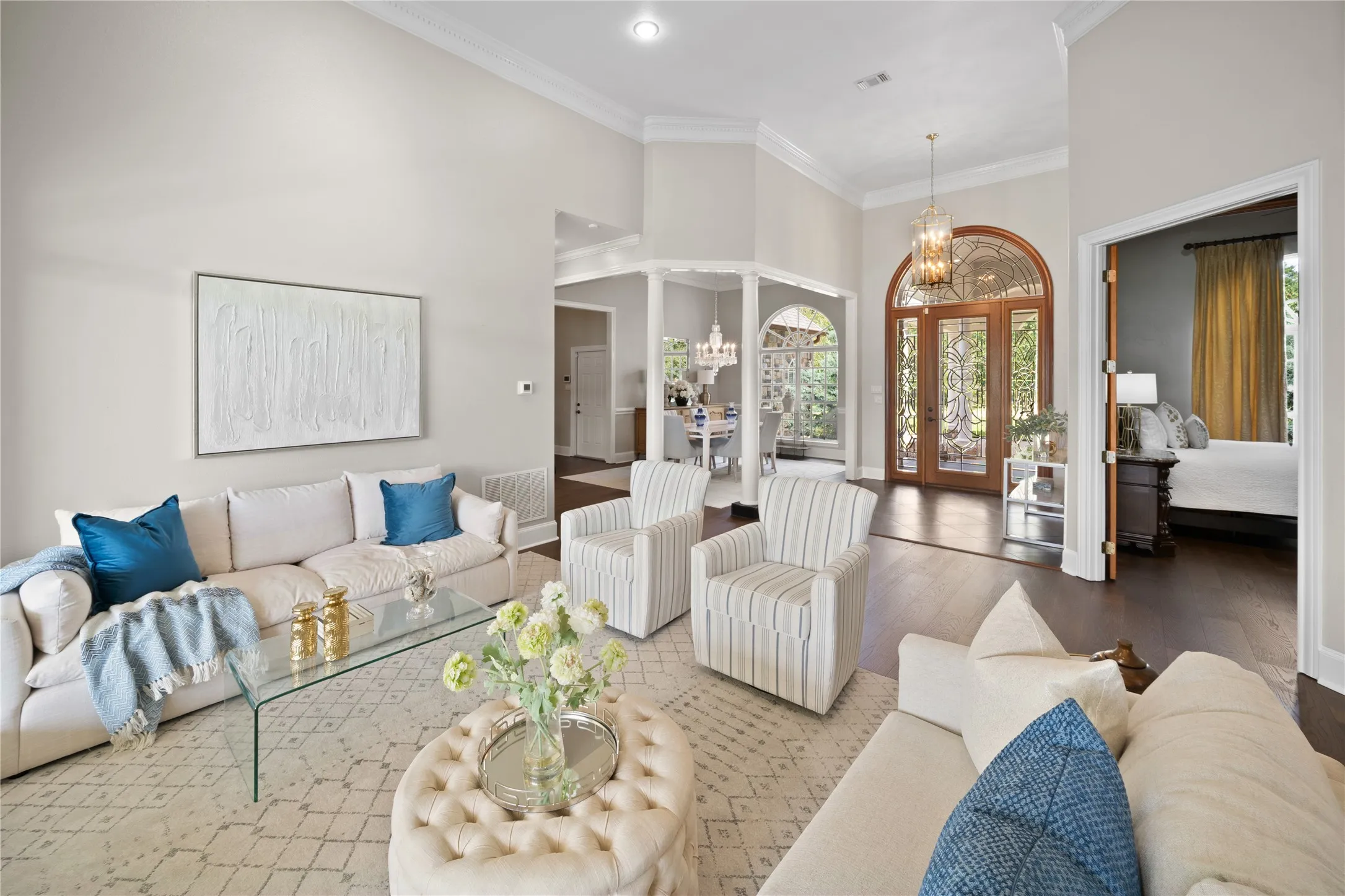 Single Family Residence For Sale in Smith County , 17110 Island Cove Road, Arp, Texas 75750, 5 Bedroom, 5 Bathroom, 5 Garage spaces, 4,122 Sqft, built in 2003, Price $1,850,000, mls#21279531, Real Estate Agent in Arp, Homes For Sale in Smith county, Homes For Sale in Arp, Realtor in Arp Texas, Real Estate Brokerage Independent Realty Texas, Luminita Cordes Realtor