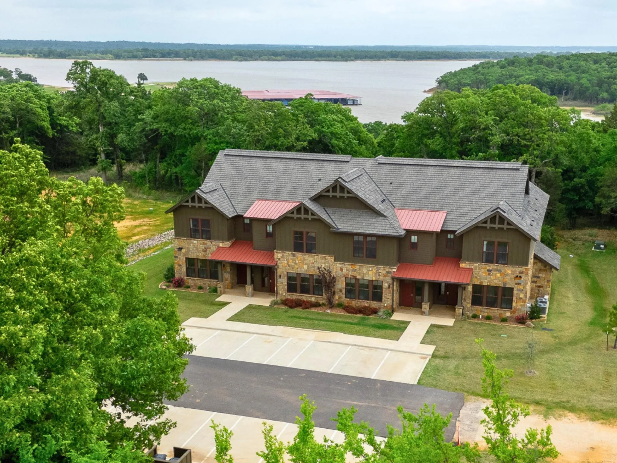 Condominium For Sale in Grayson County , 160 Lakeview Court 4, Gordonville, Texas 76245, 4 Bedroom, 5 Bathroom, Garage spaces, 2,157 Sqft, built in 2024, mls#21279522, Real Estate Agent in Gordonville, Homes For Sale in Grayson county, Homes For Sale in Gordonville, Realtor in Gordonville Texas, Real Estate Brokerage Independent Realty Texas, Luminita Cordes Realtor